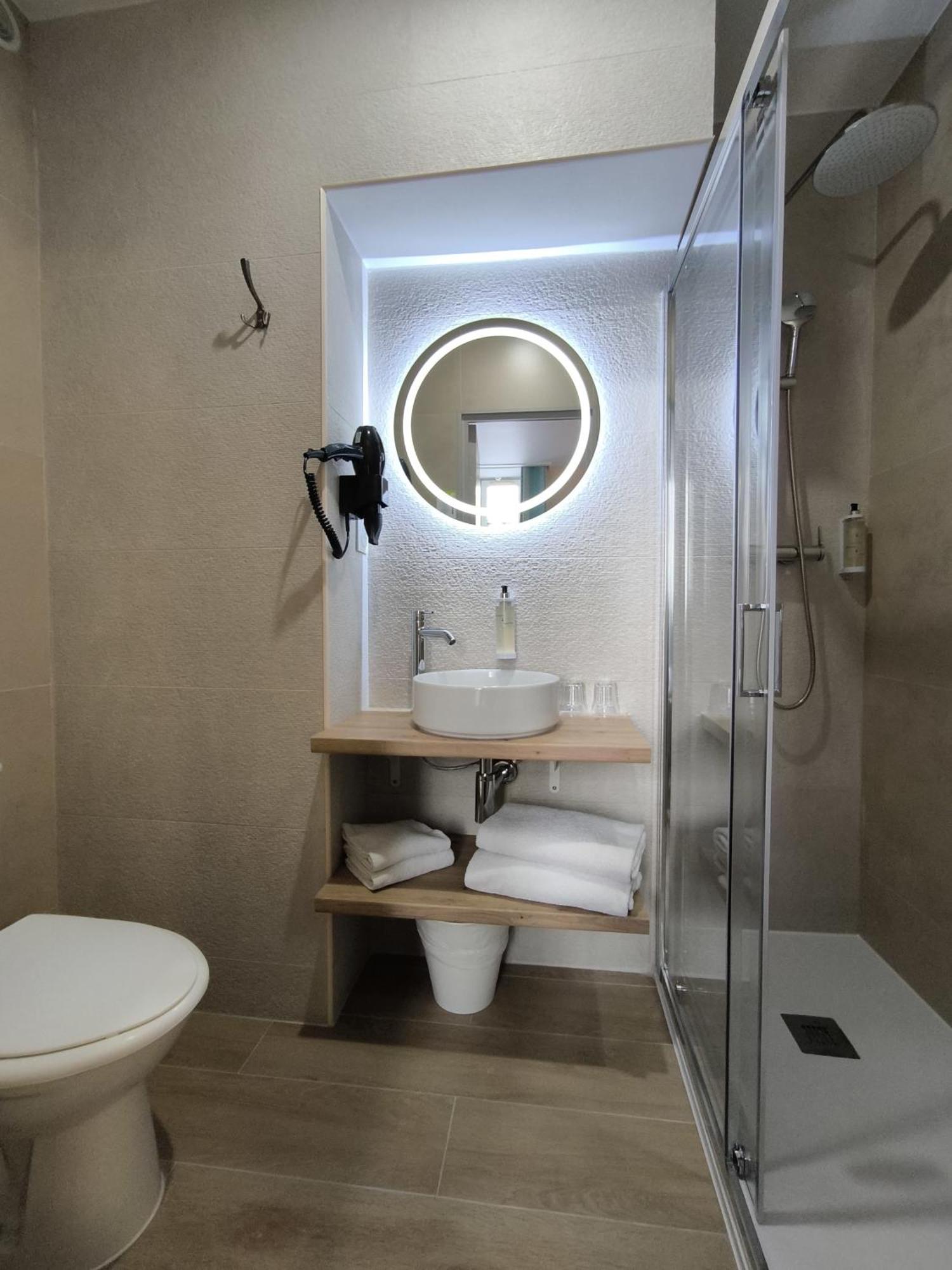 Quarto Duplo
