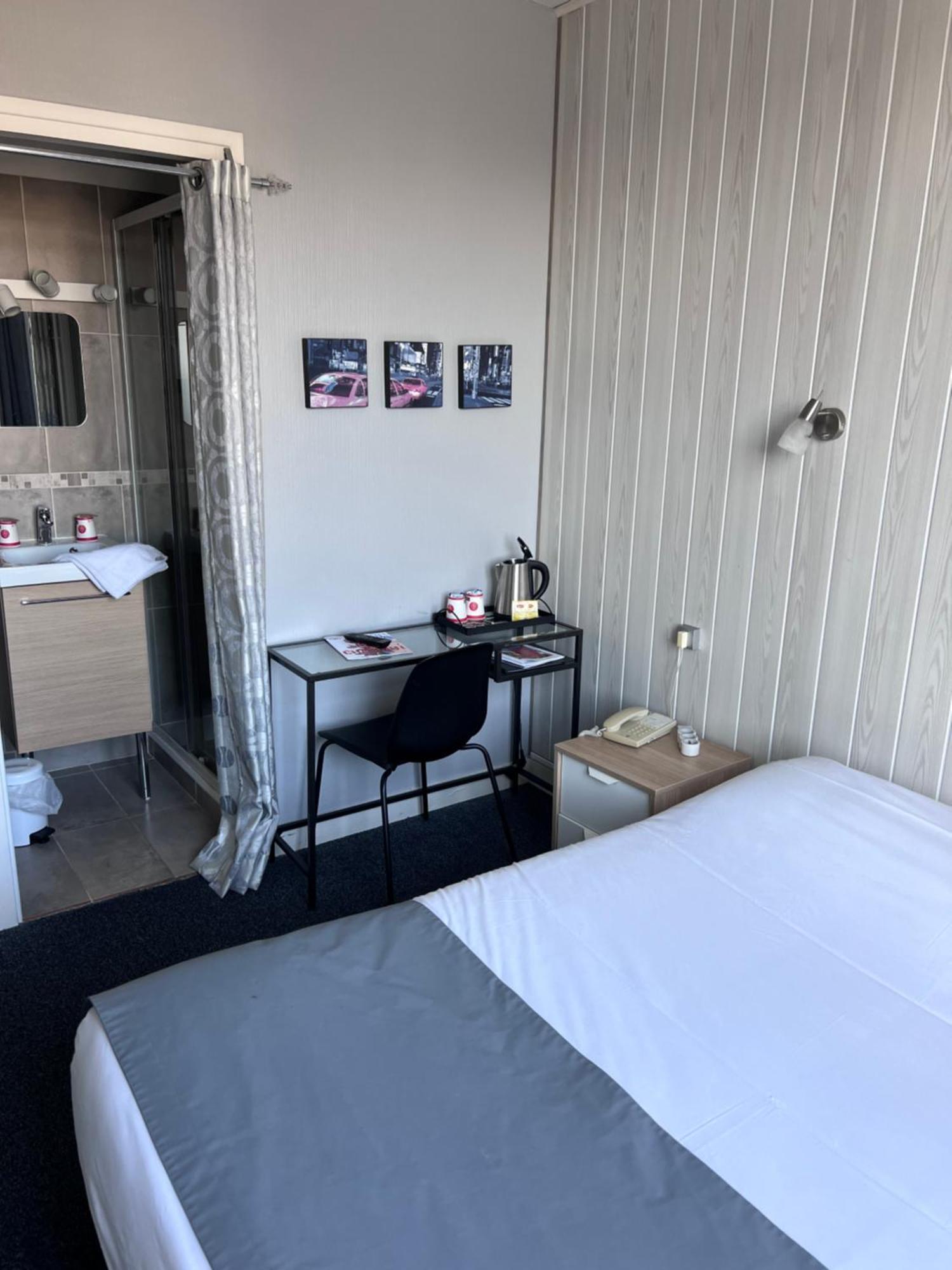 Double Room Port View