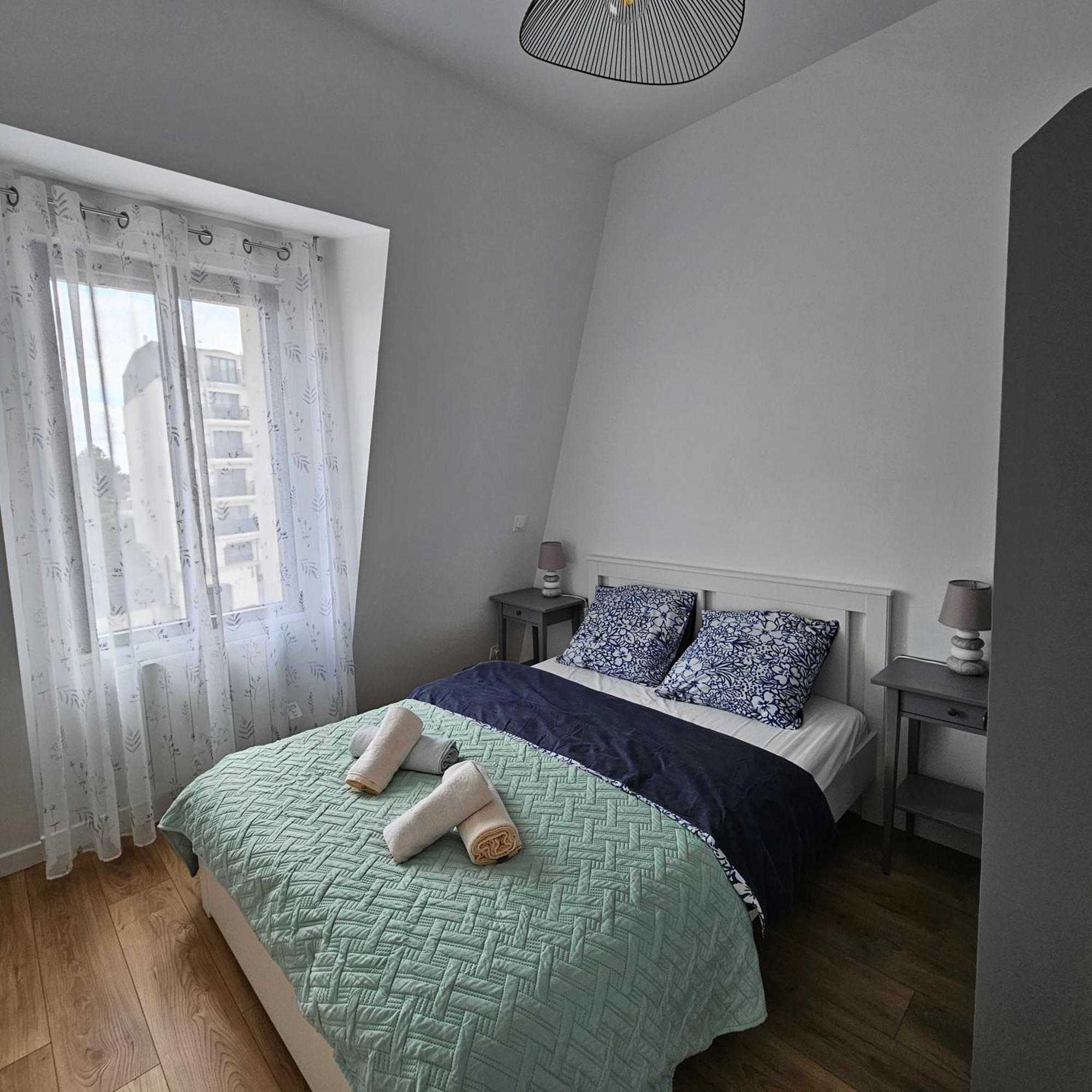 Apartment with City View
