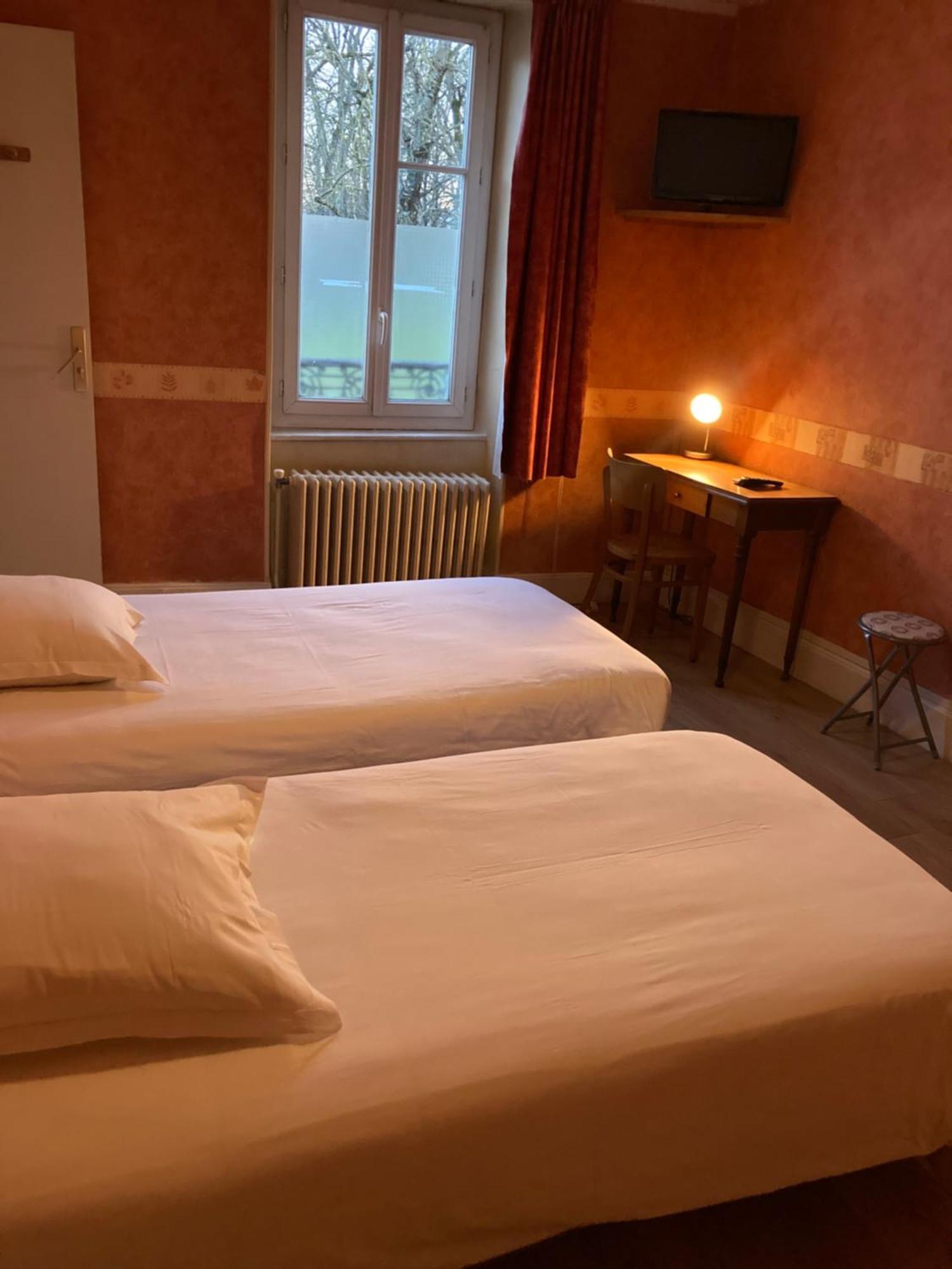 Twin Room,1659457662:JPEG