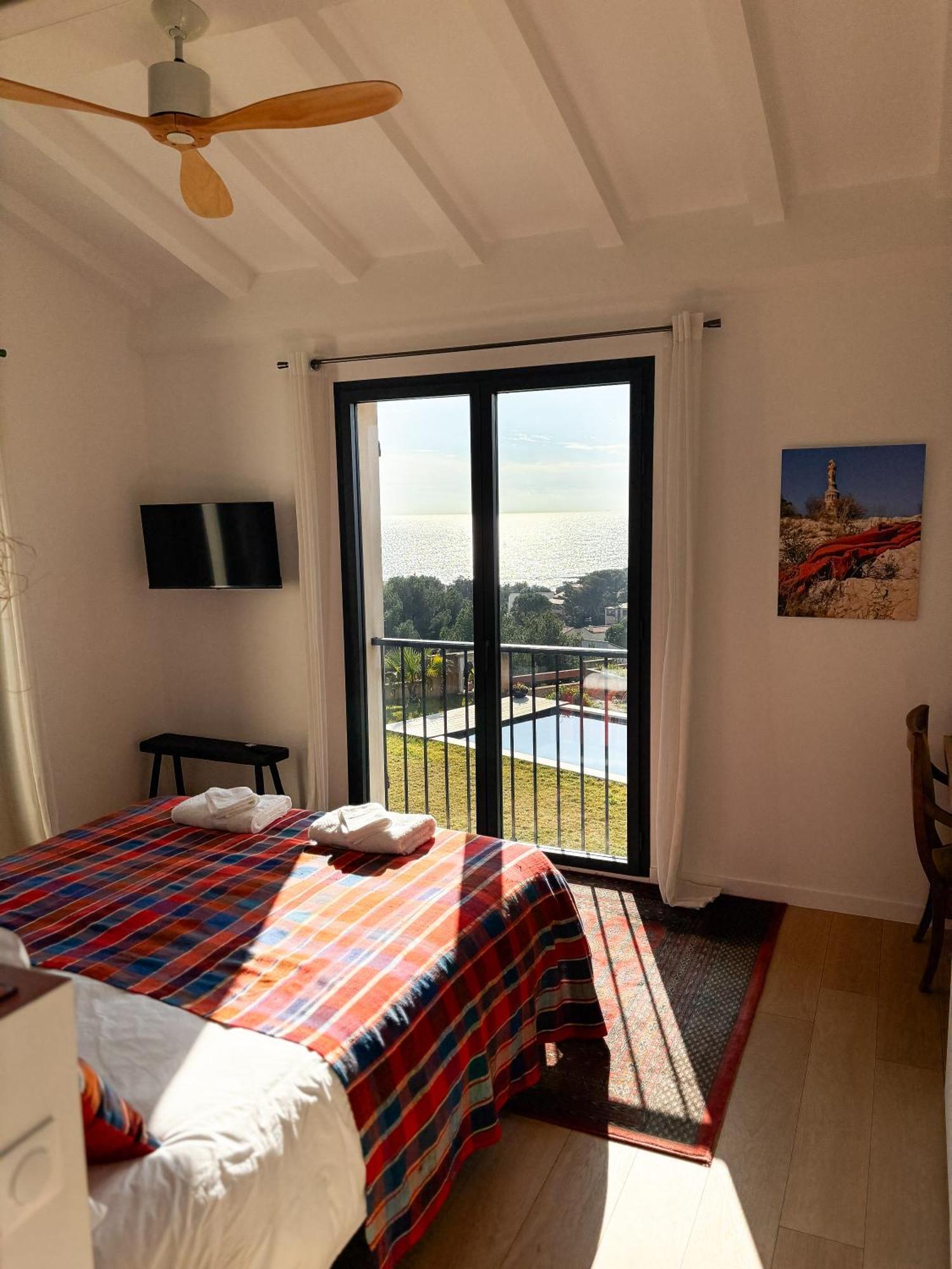 Queen Room Sea View