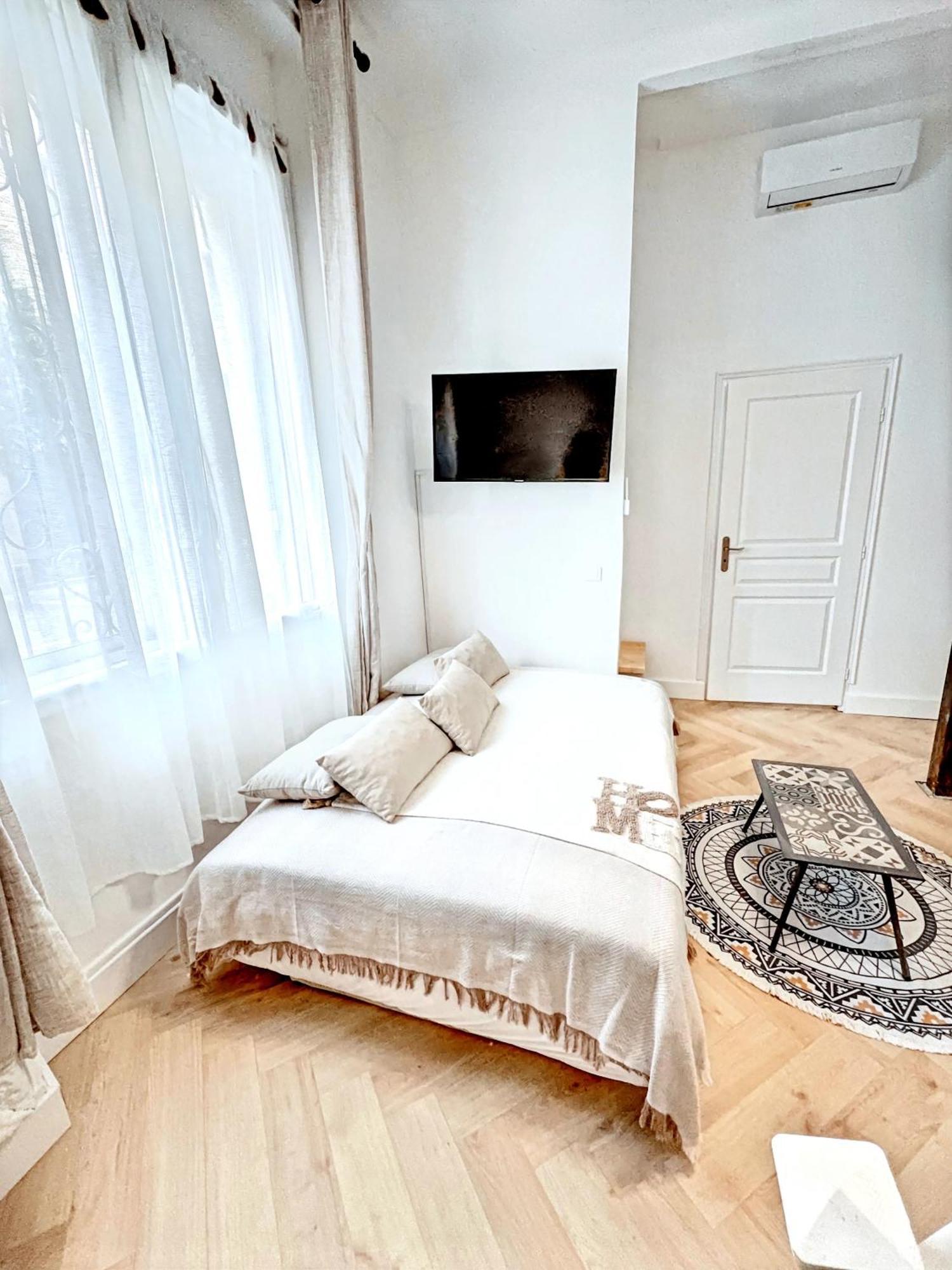 Apartment Ground Floor