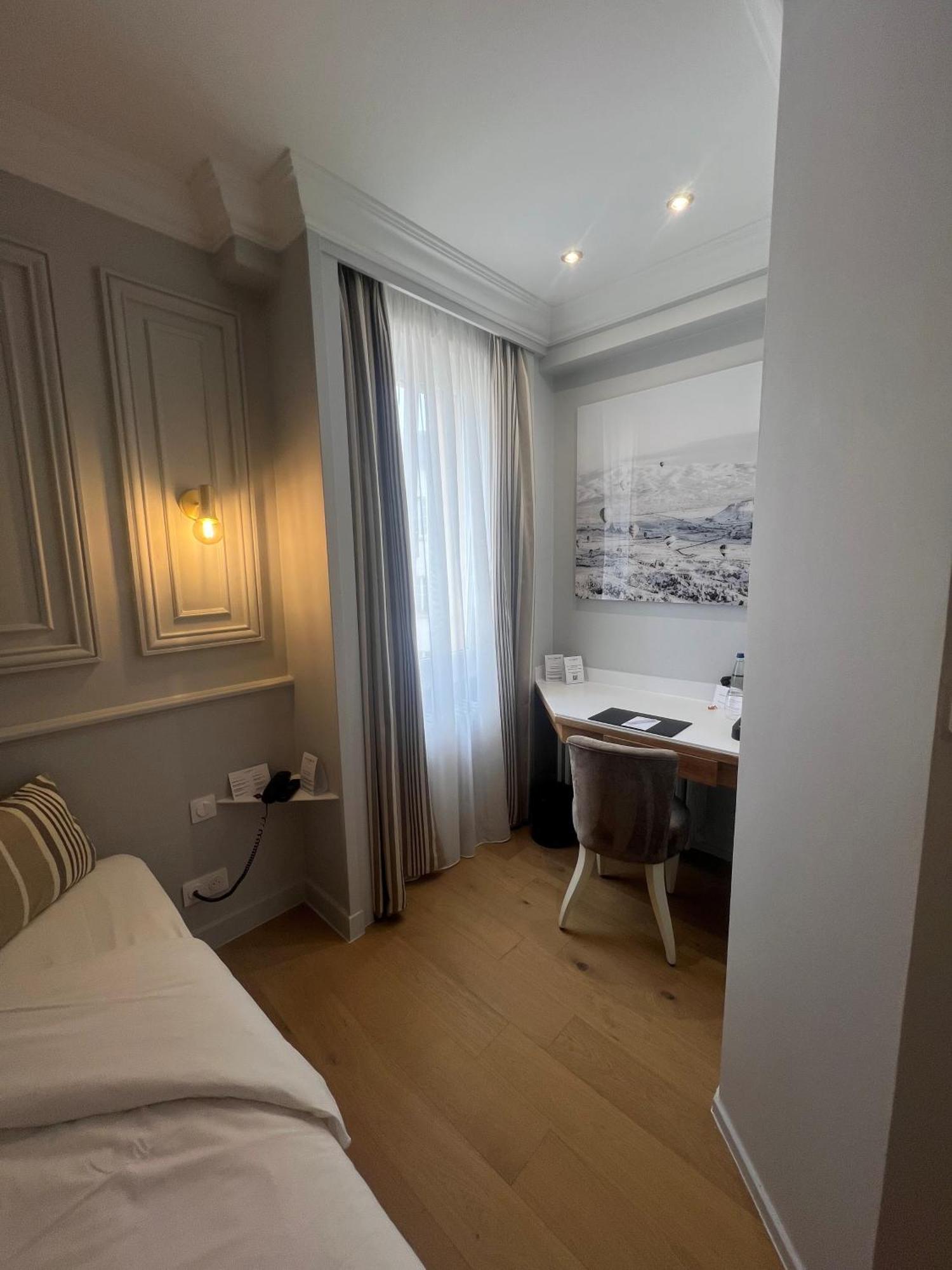 Classic Single Room