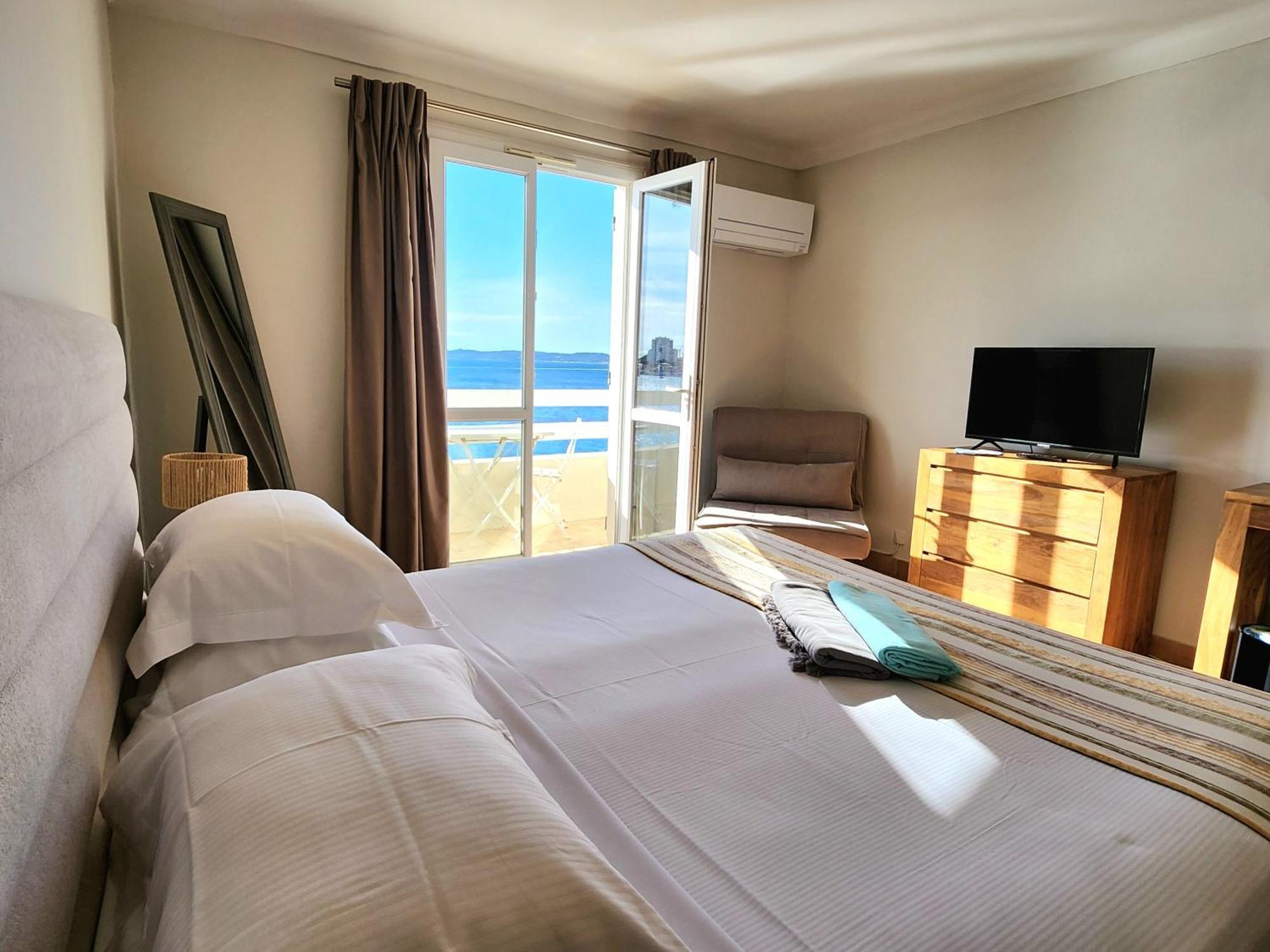 Exclusive Room with Terrace or Balcony and Sea View