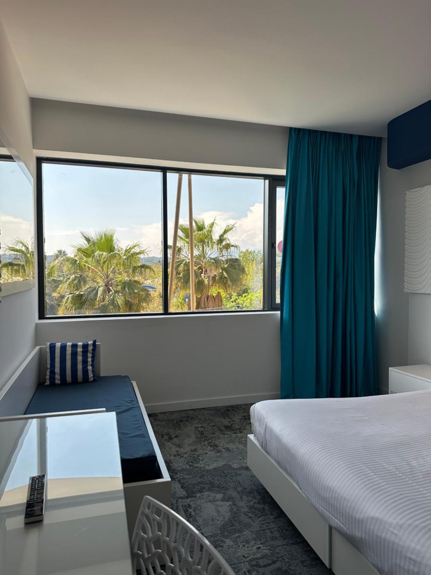 Triple Room,1666679497:JPEG