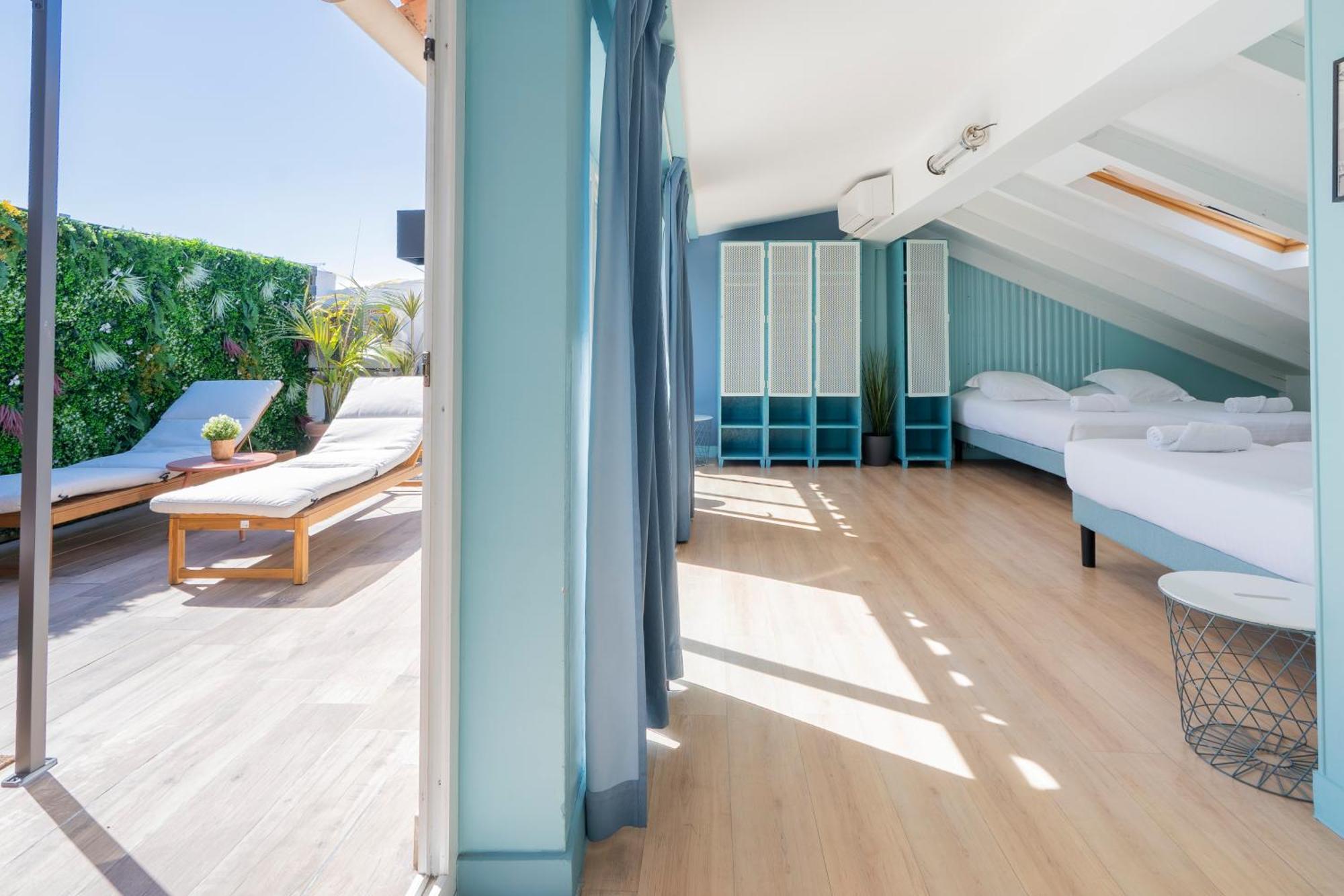 Private Dormitory Terrace