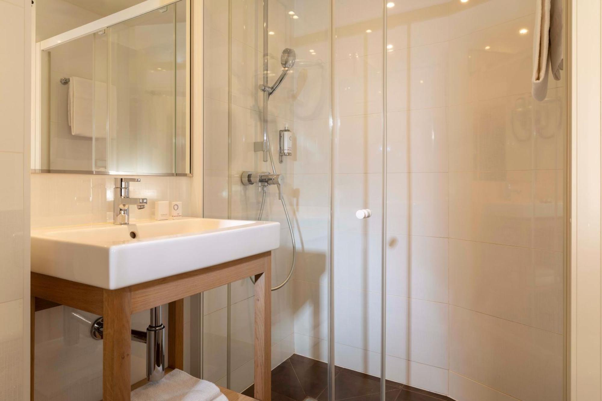 Comfort Single Room,1678624199:JPEG