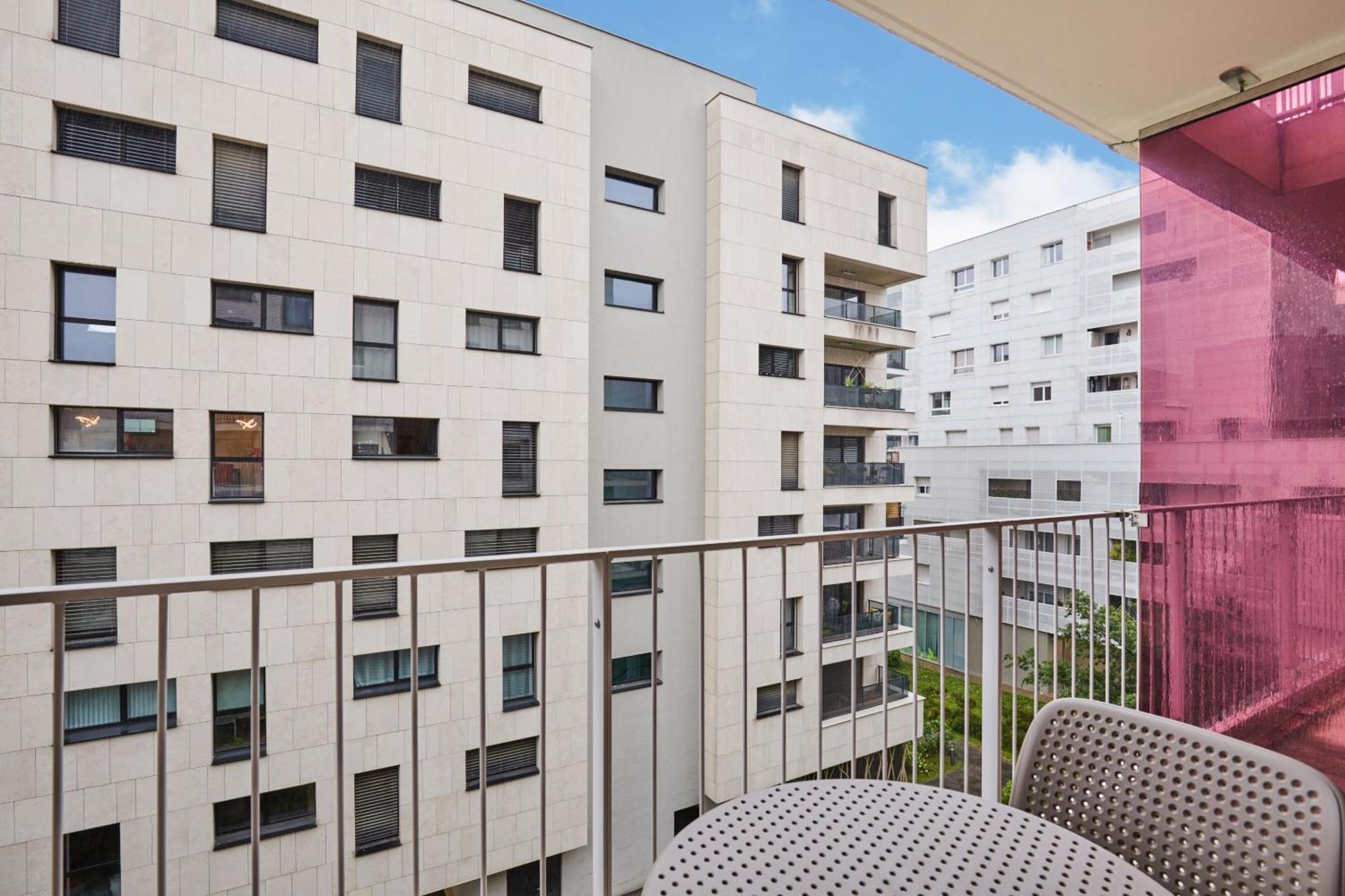 Standard Studio