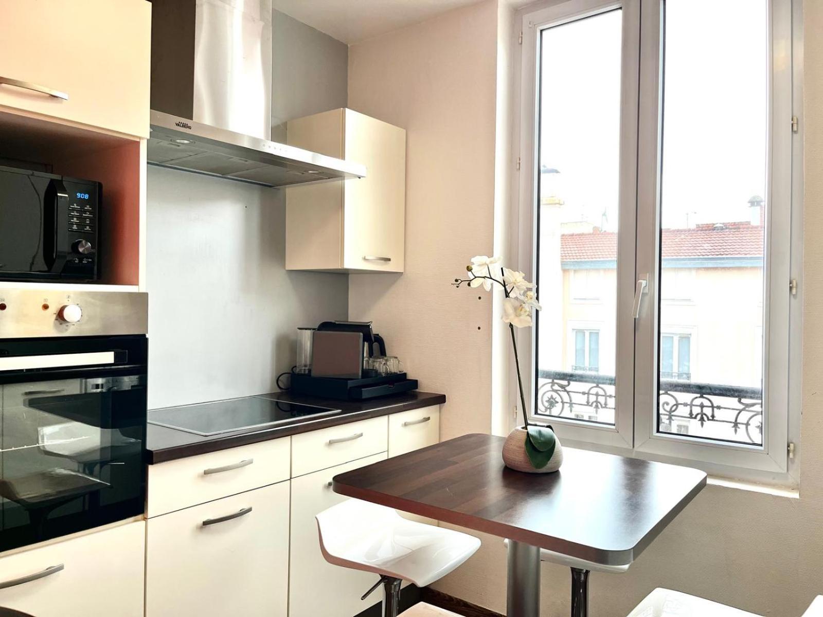 Suite Apartment