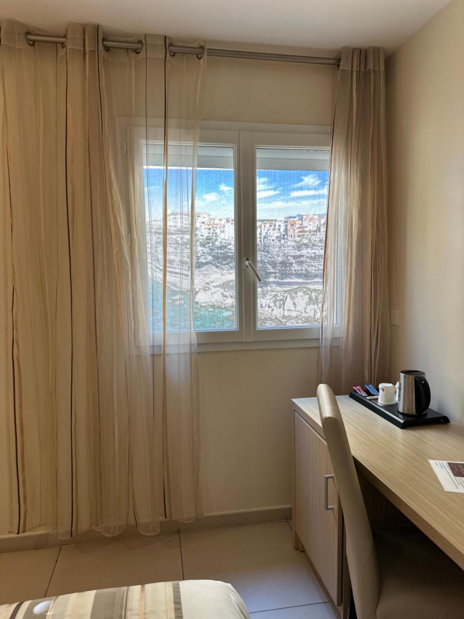 Economy Double Room Wall View