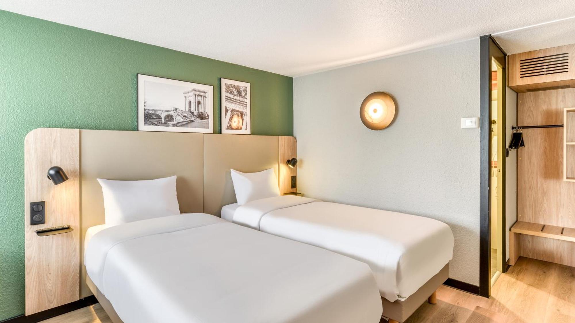 Standard Room 2 Single Beds