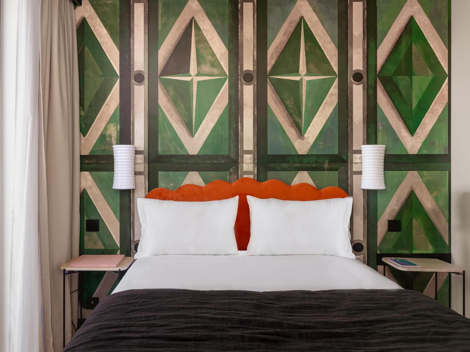 Double Room,1698852589:JPEG