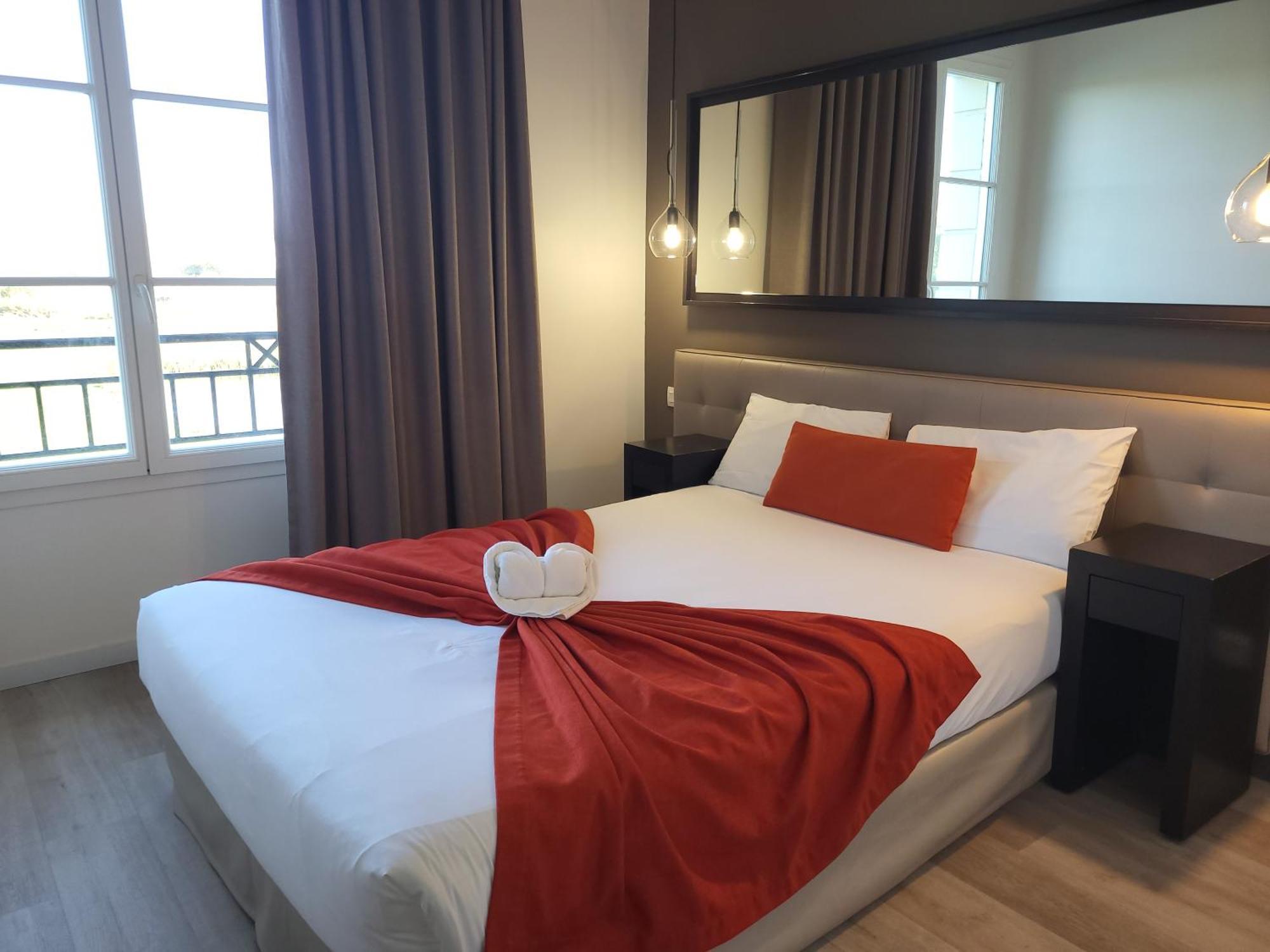 One-Bedroom Apartment,1698956580:JPEG