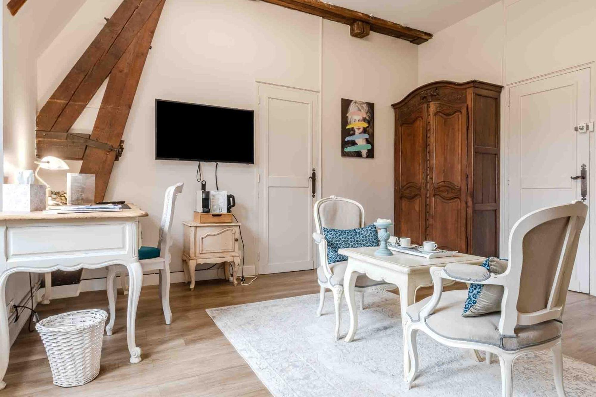 Premium Quadruple Room