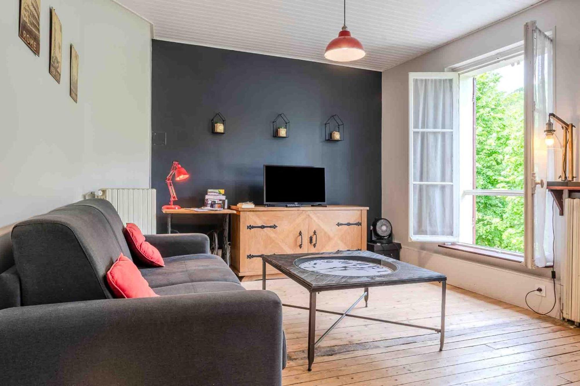 One-Bedroom Superior Apartment
