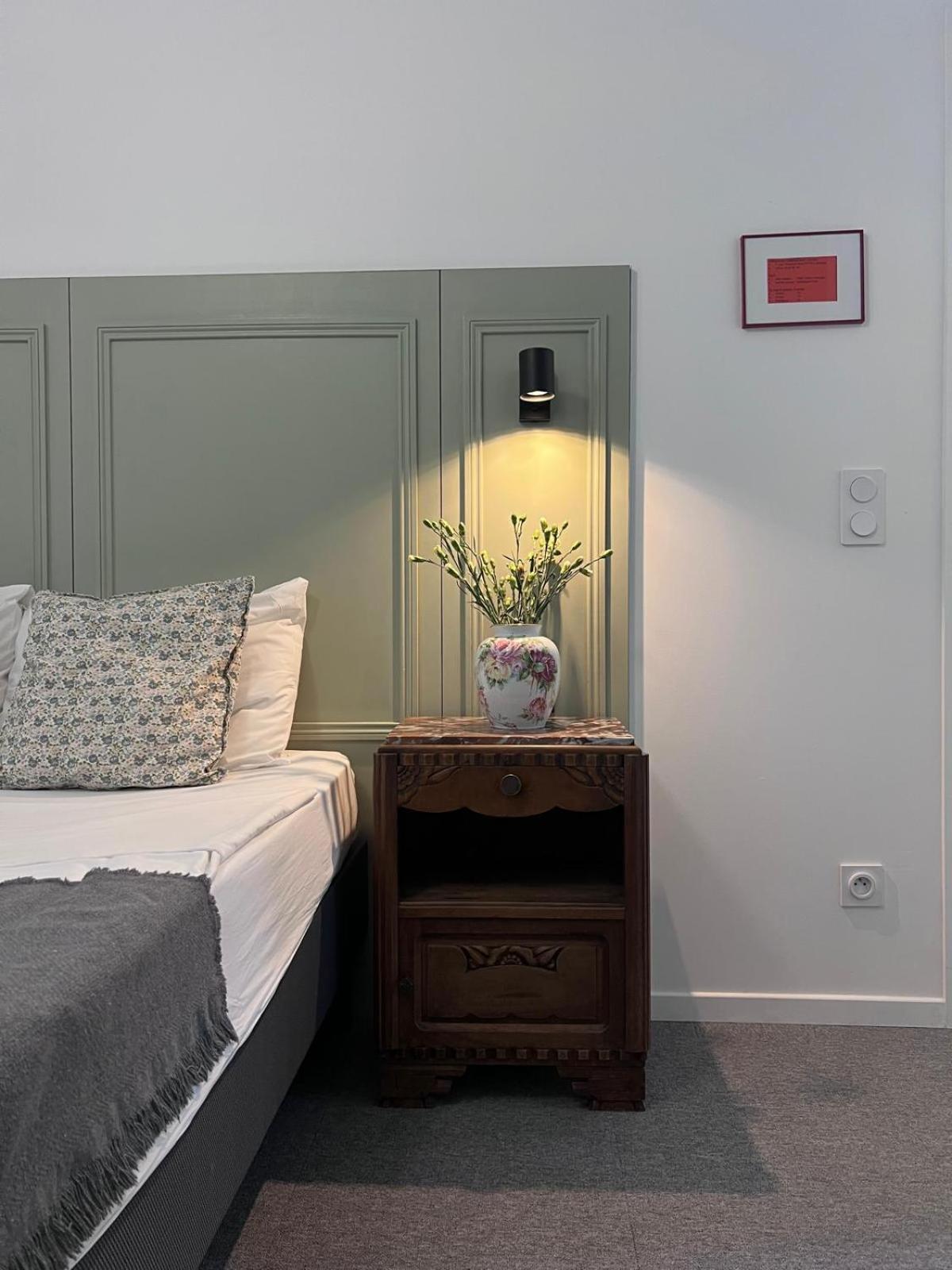 Double Room Private Bathroom