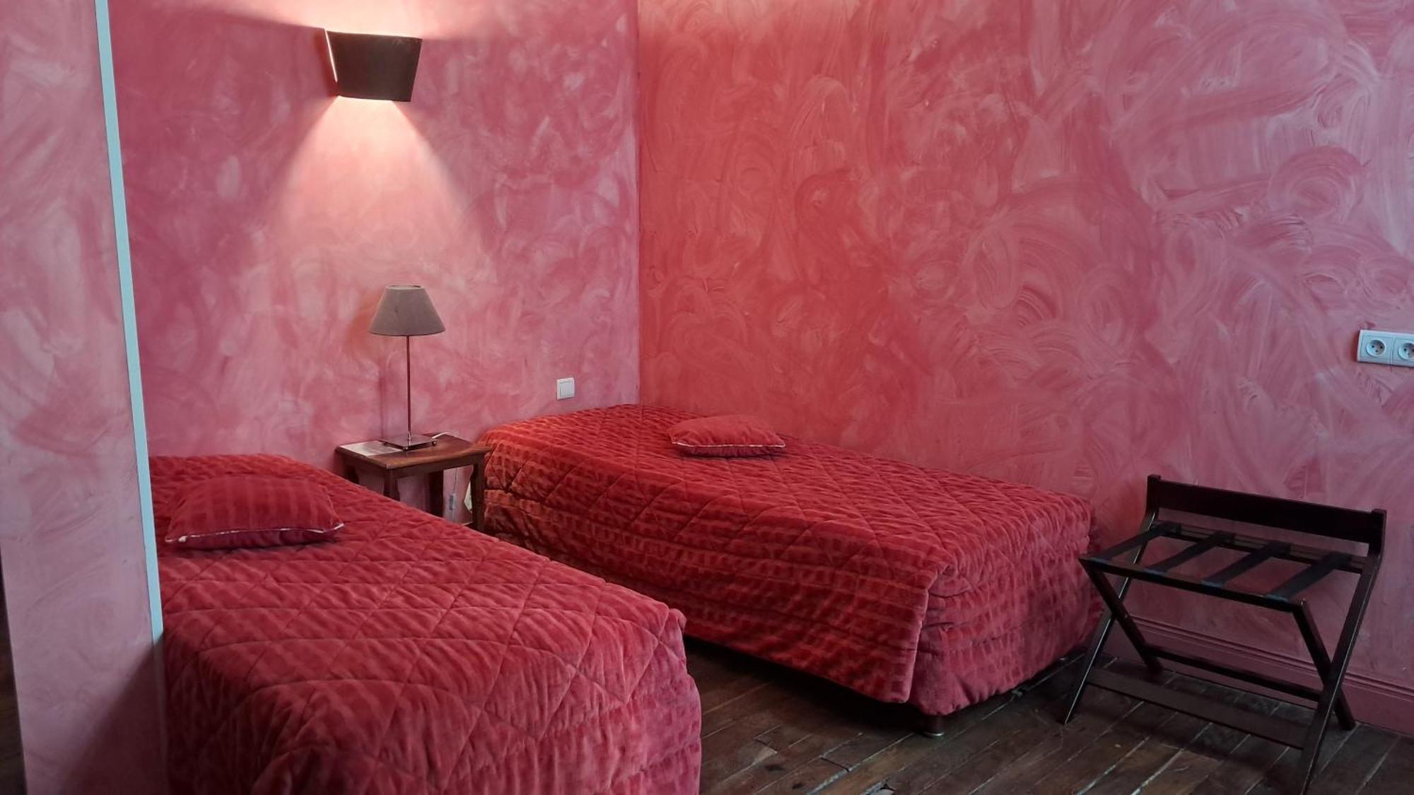 Standard Quadruple Room,1703561109:JPEG