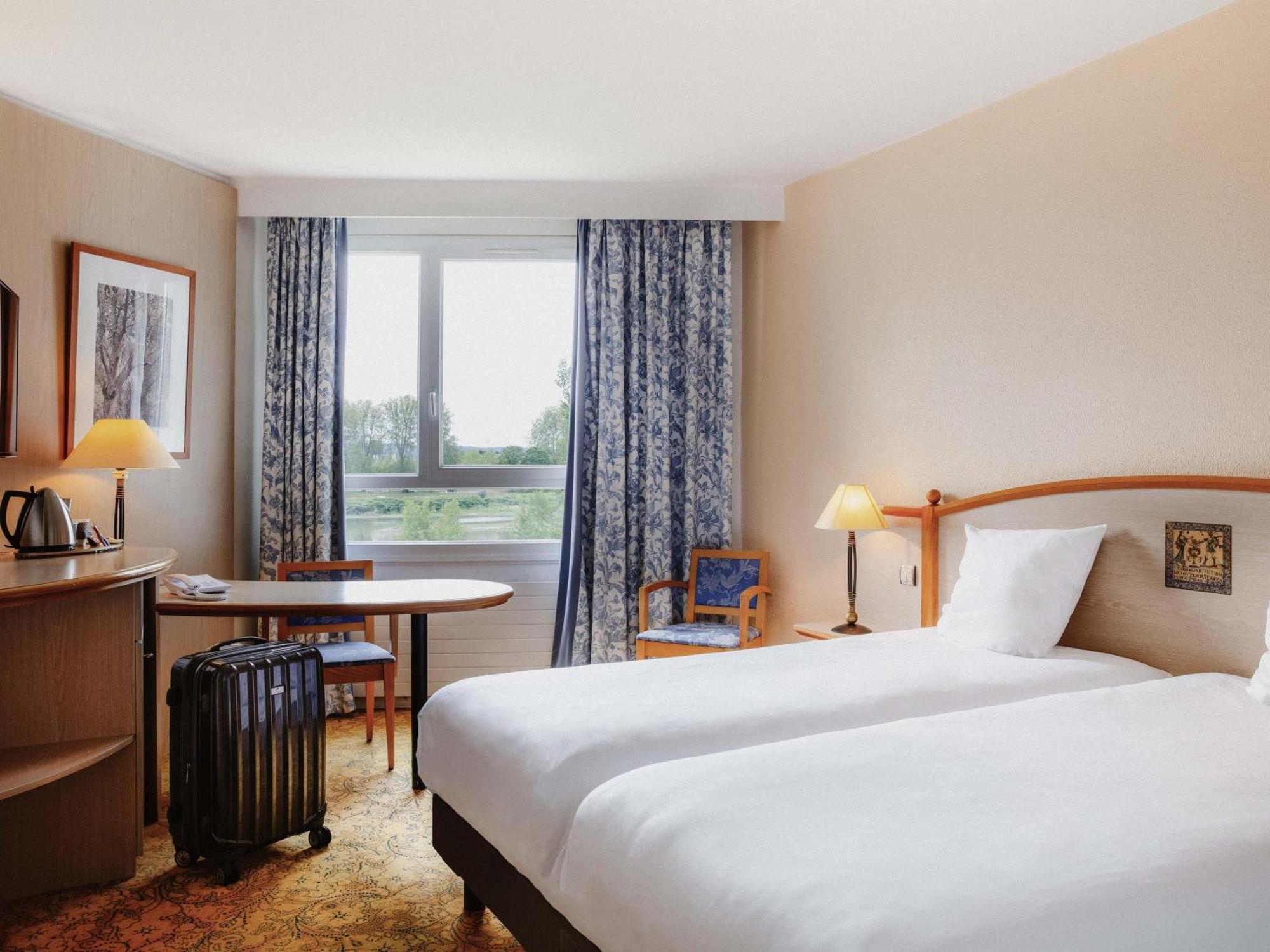 Standard Twin Room River View
