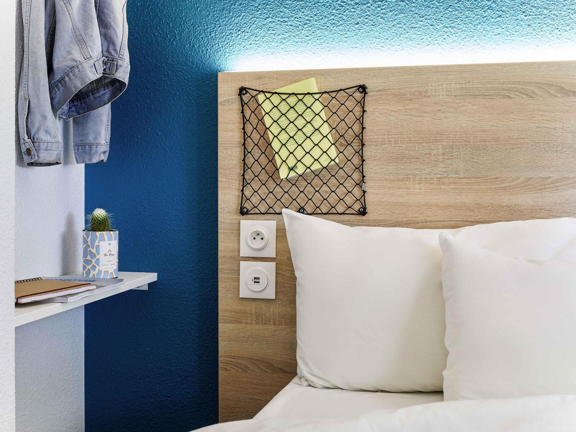 Cabrio Room Private Bathroom