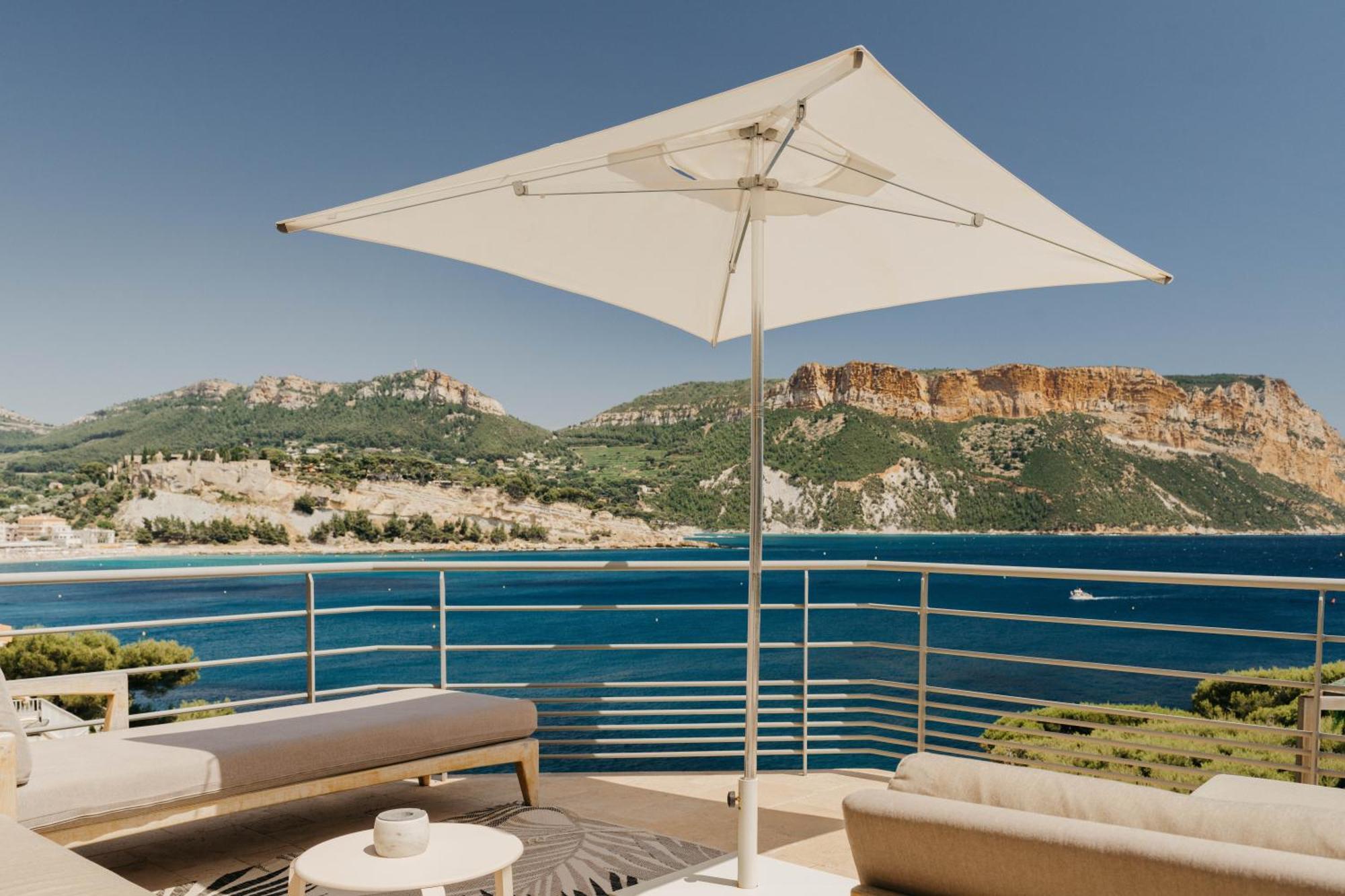 Canaille Suite Sea View with Terrace