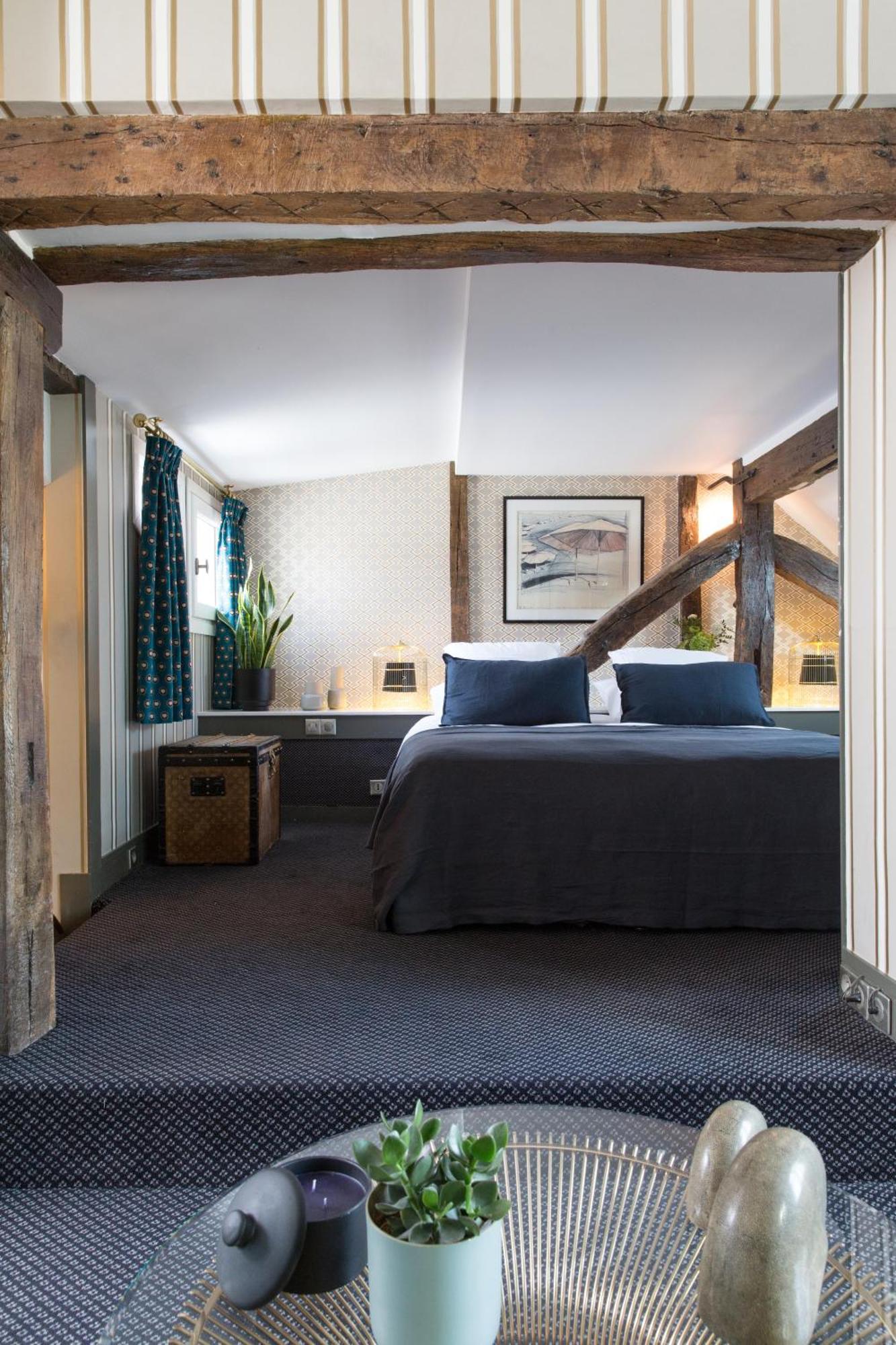 Suite with Terrace,780920313:JPEG