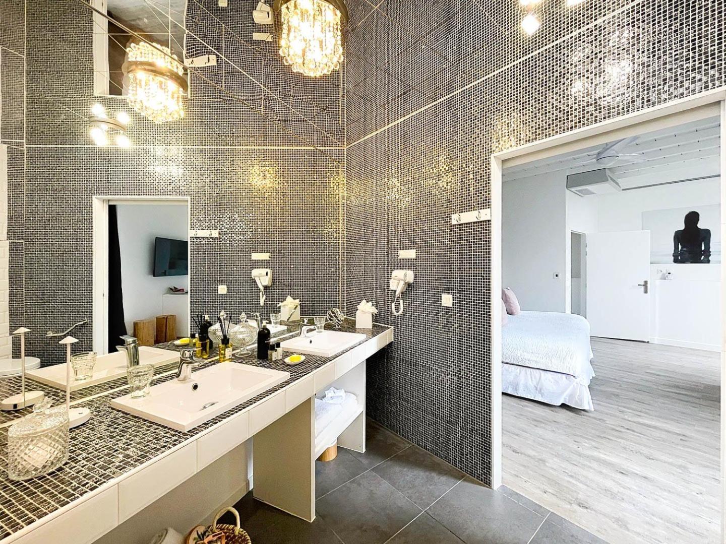 Double or Twin Room Disability Access