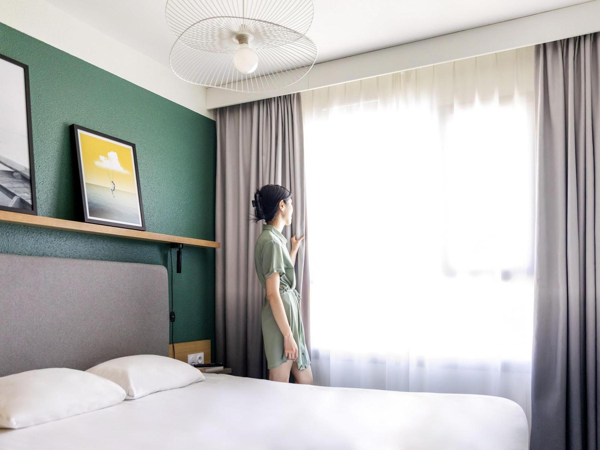 Apartment for 6 People, with Balcony, 2 Bedrooms,1756505300:JPEG