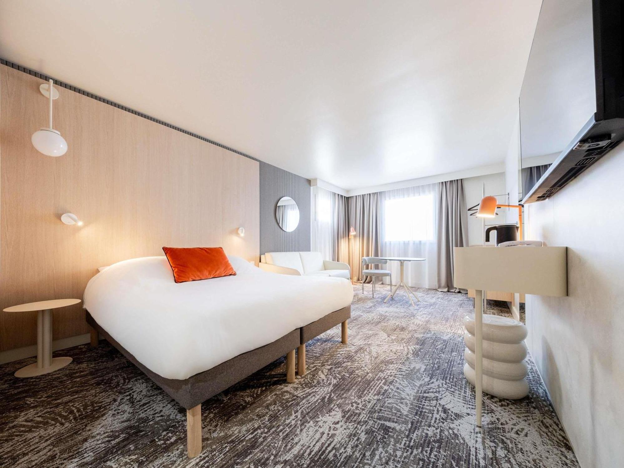 Superior Double Room with Double Sofa Bed