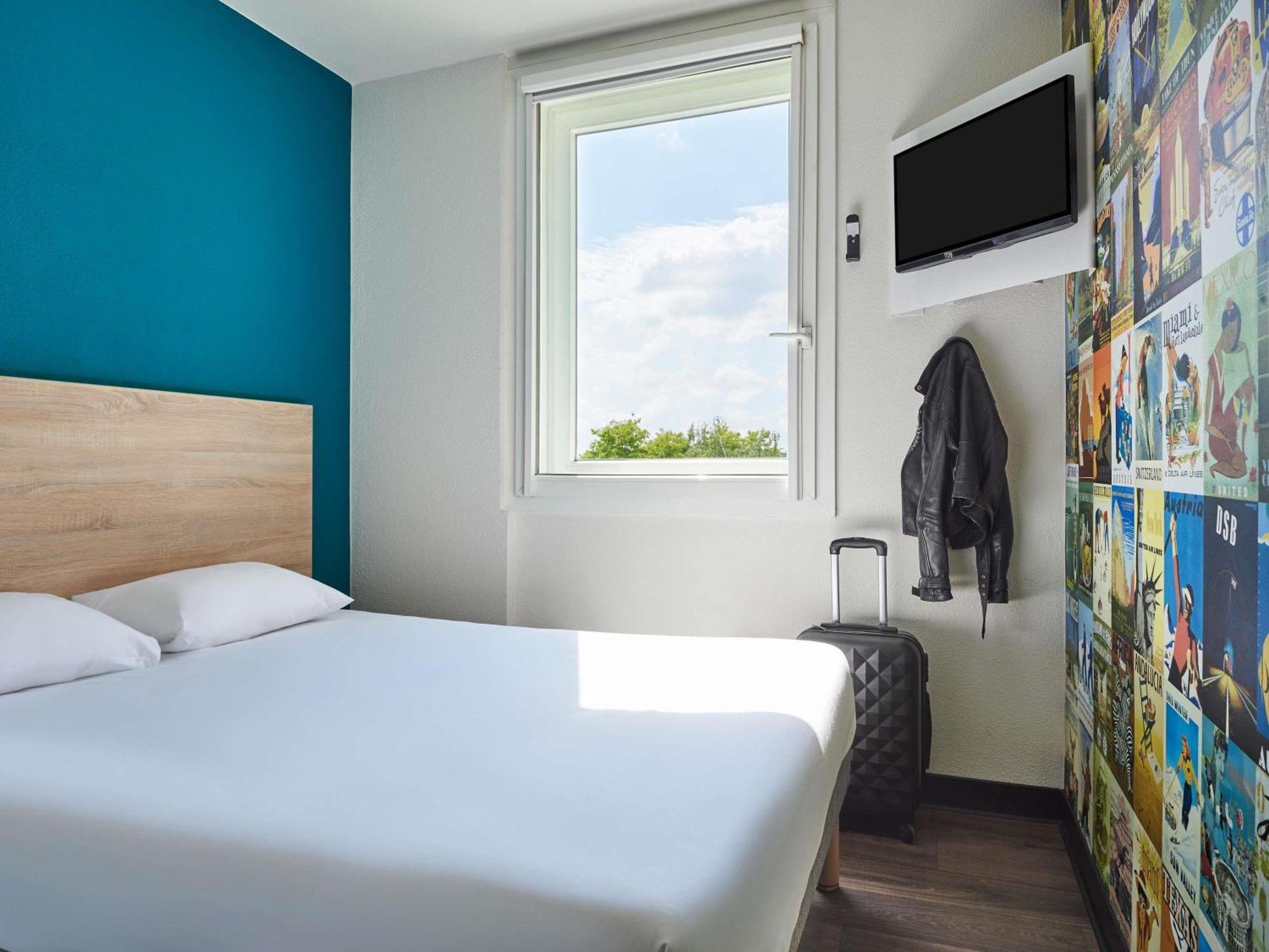 Cabrio Room Private Bathroom