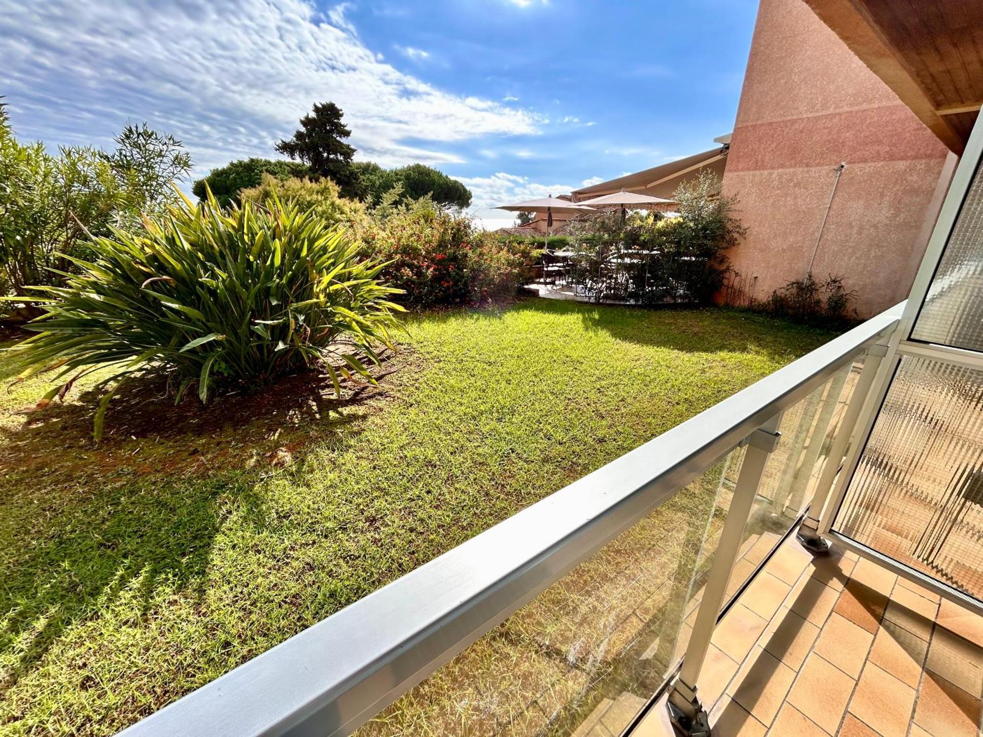 Comfort Double Room Garden View Terrace