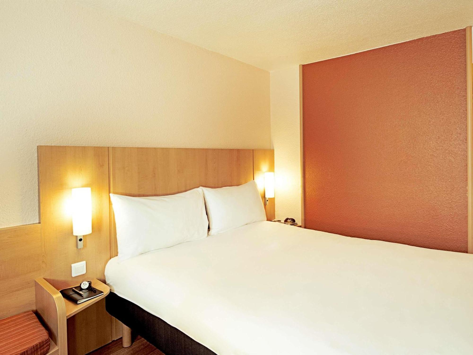 Standard Room One Double Bed One Single Bed