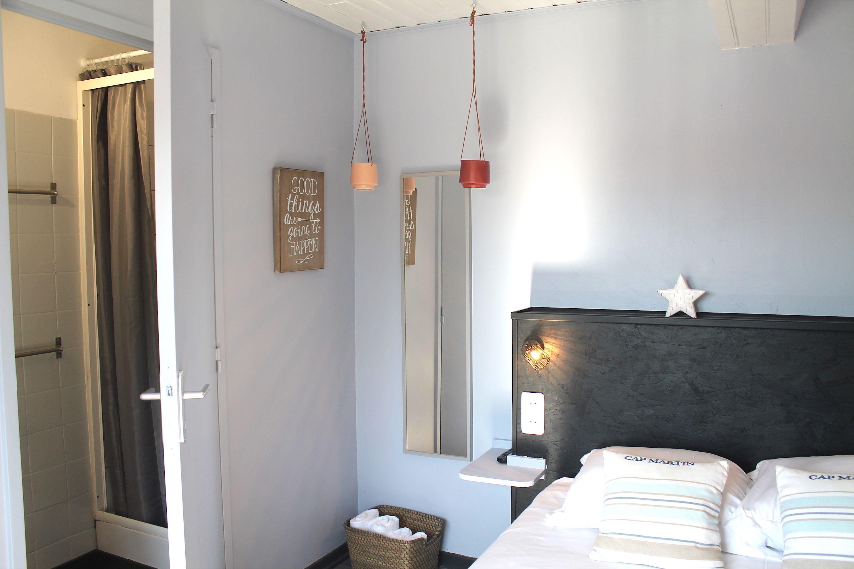 Triple Room Street Side