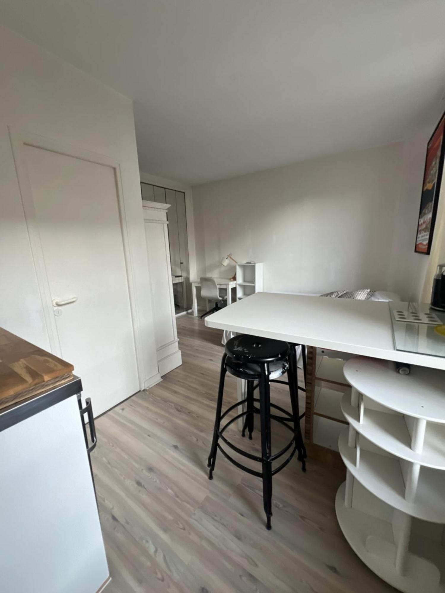 Superior Studio