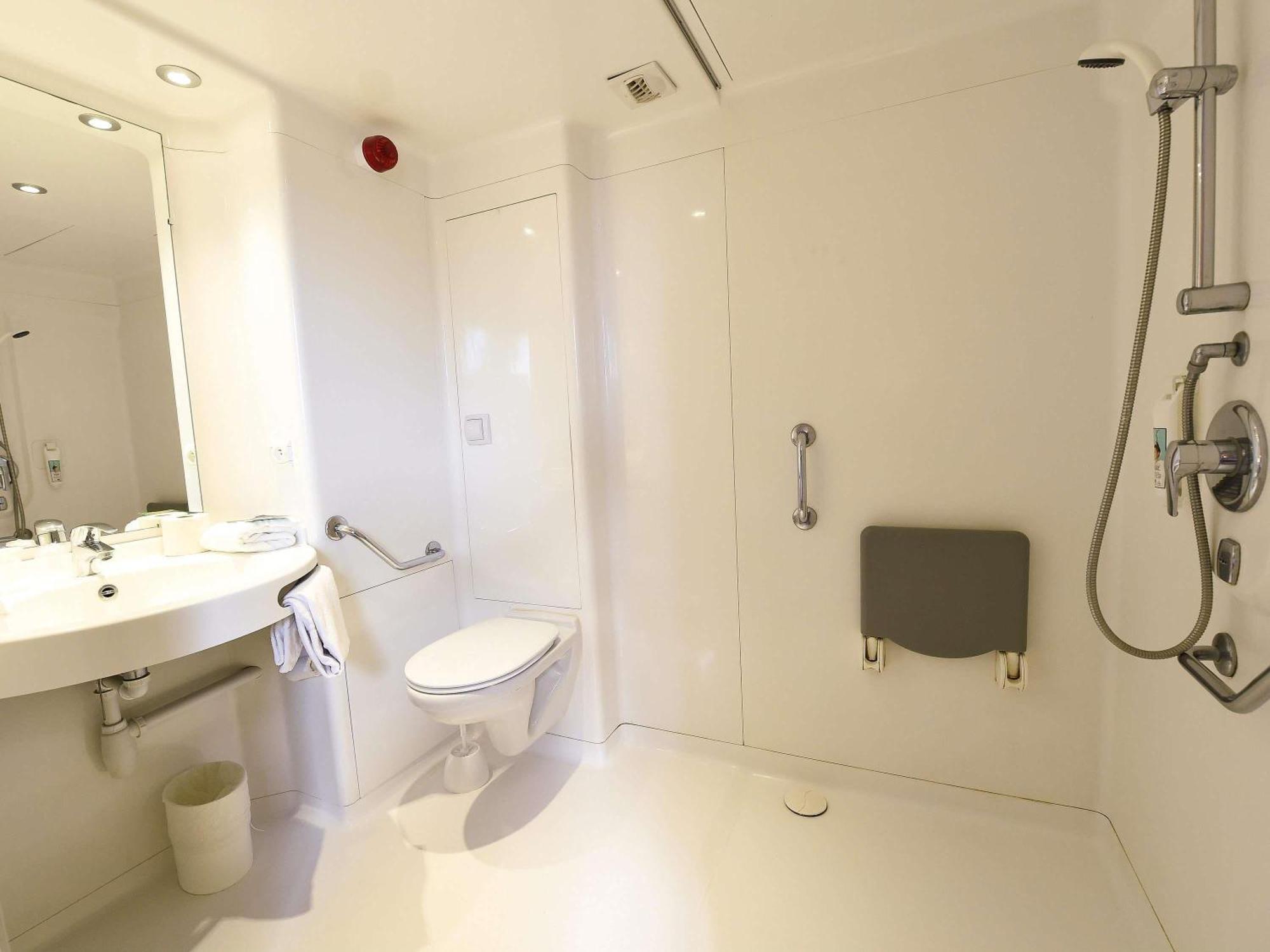 Standard Double Room Disability Access