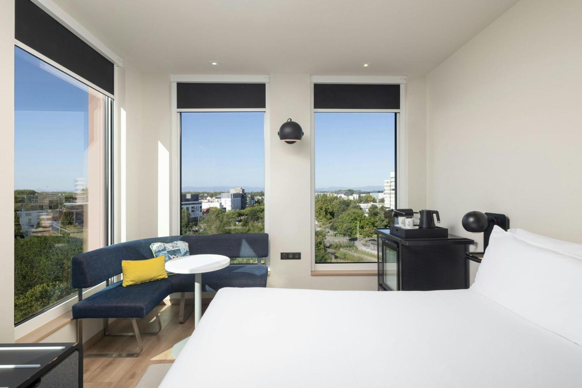 Kamer met Kingsize Bed