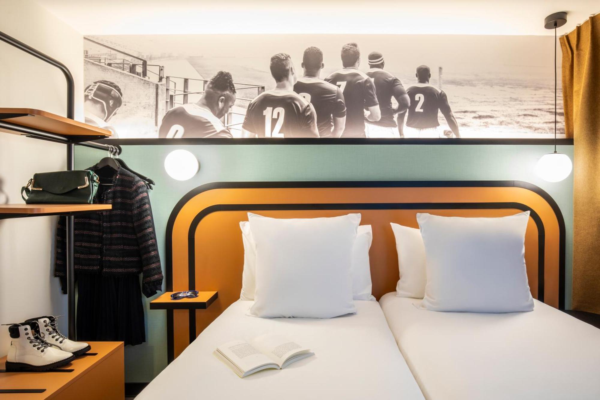 Standard Room 2 single beds