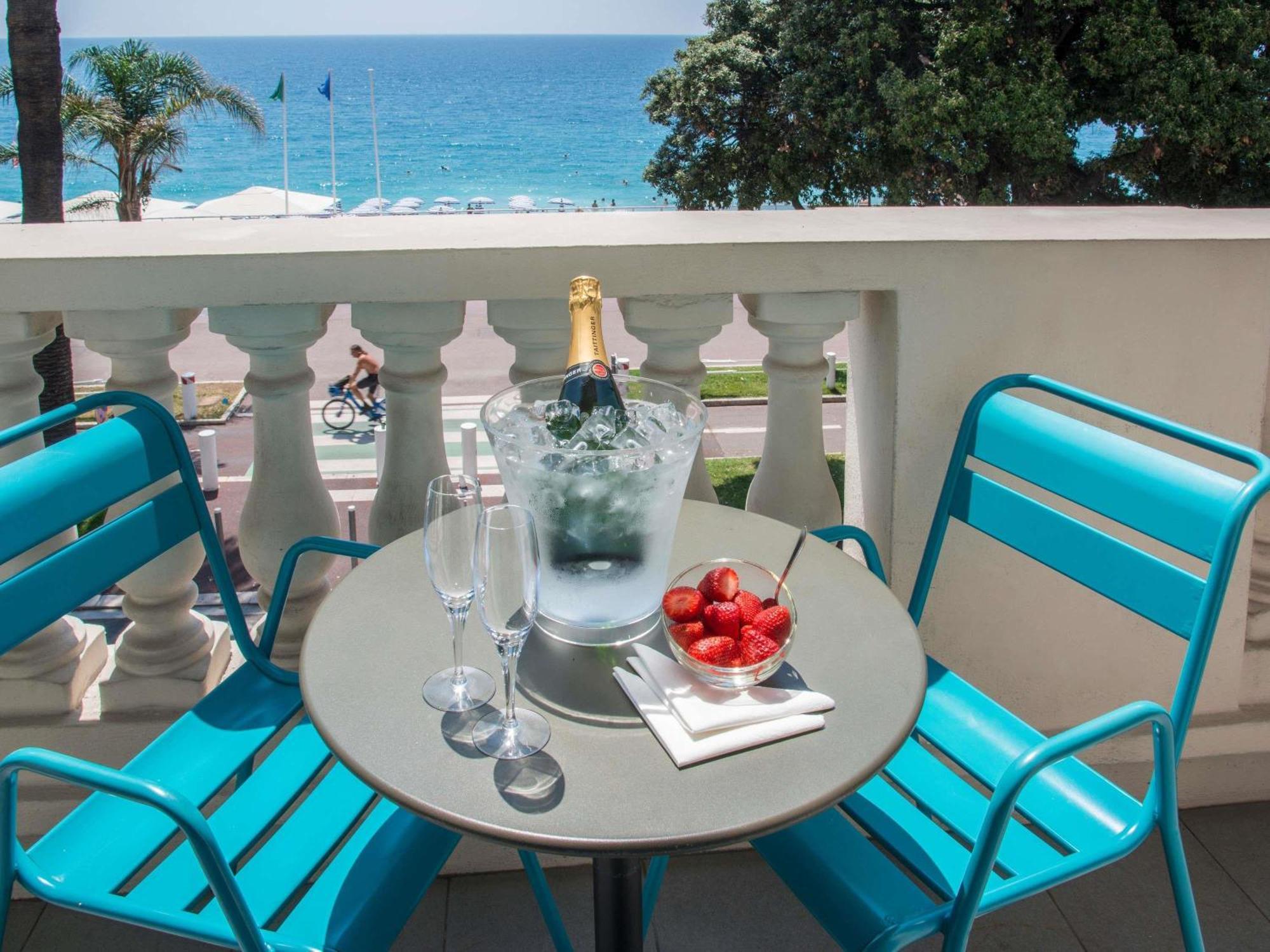 Quarto Duplo Superior com Vista do Mar