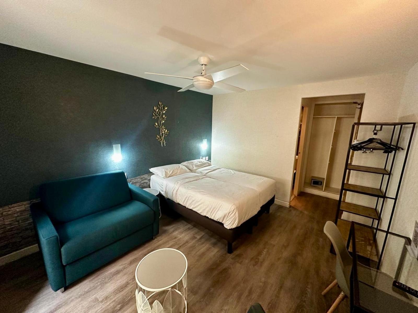 Twin Room with Terrace