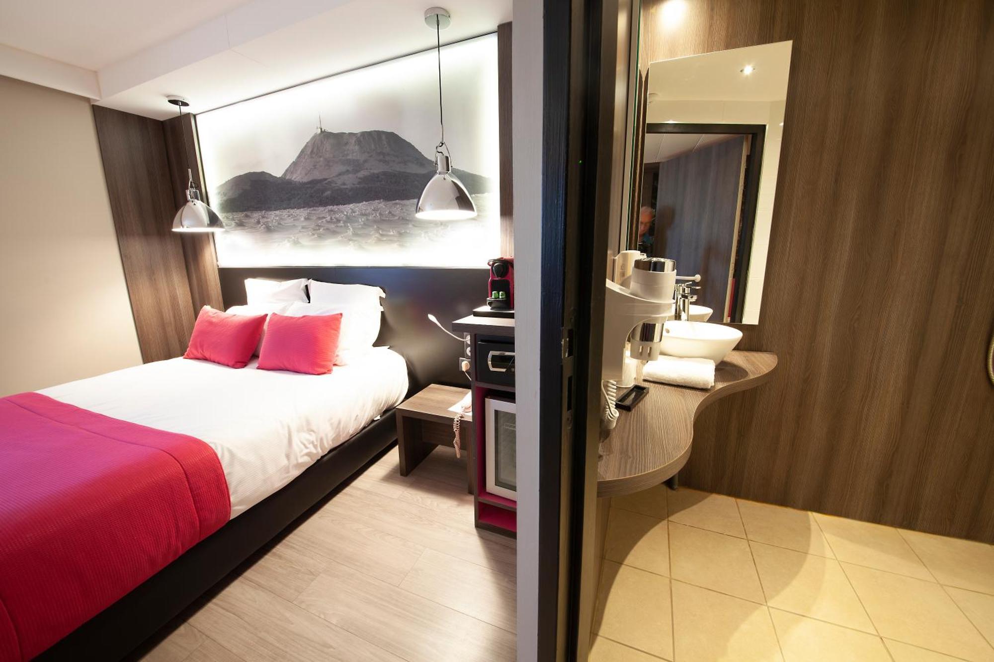Queen Room Disability Access