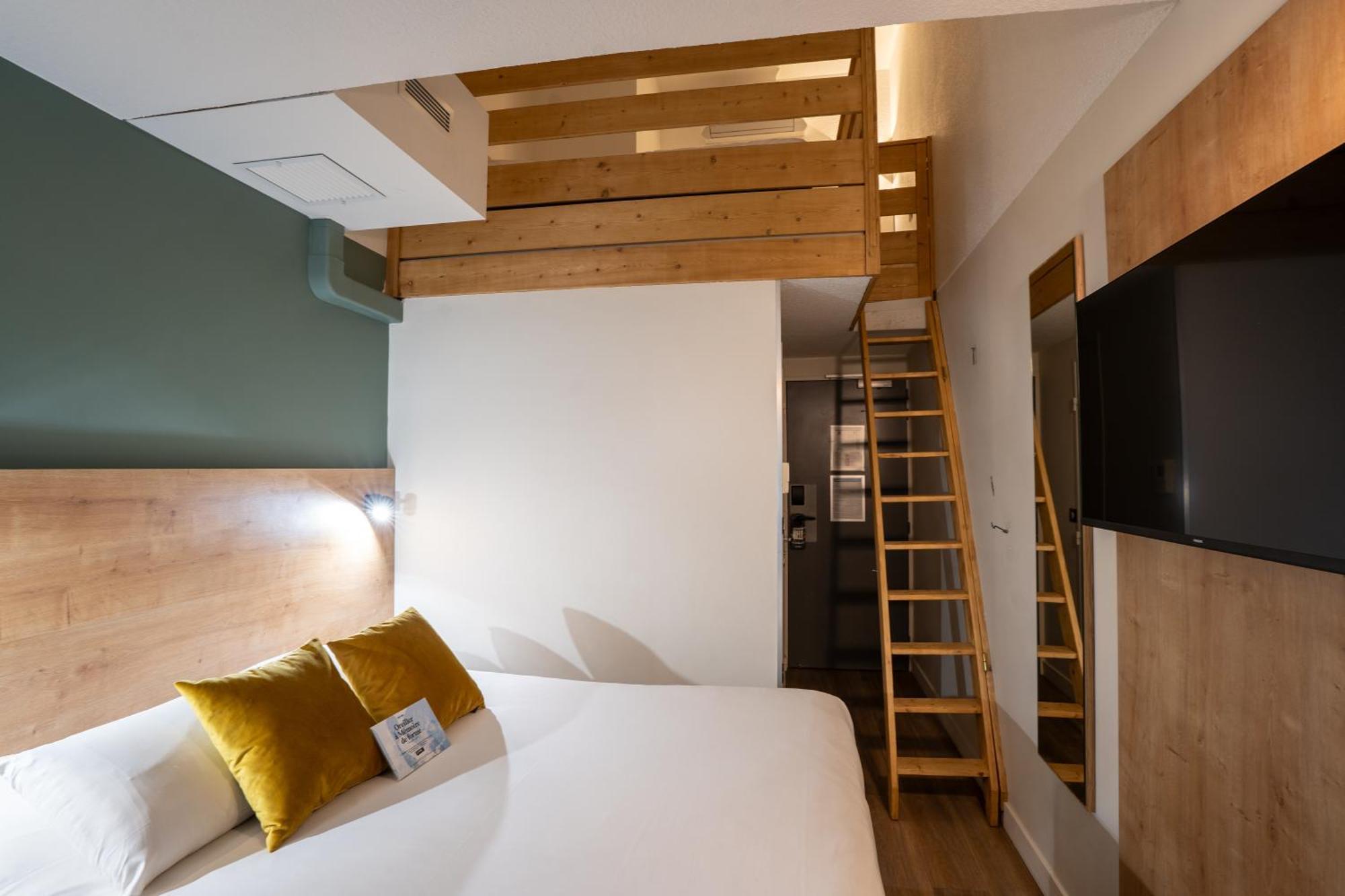 Triple Room Mezzanine