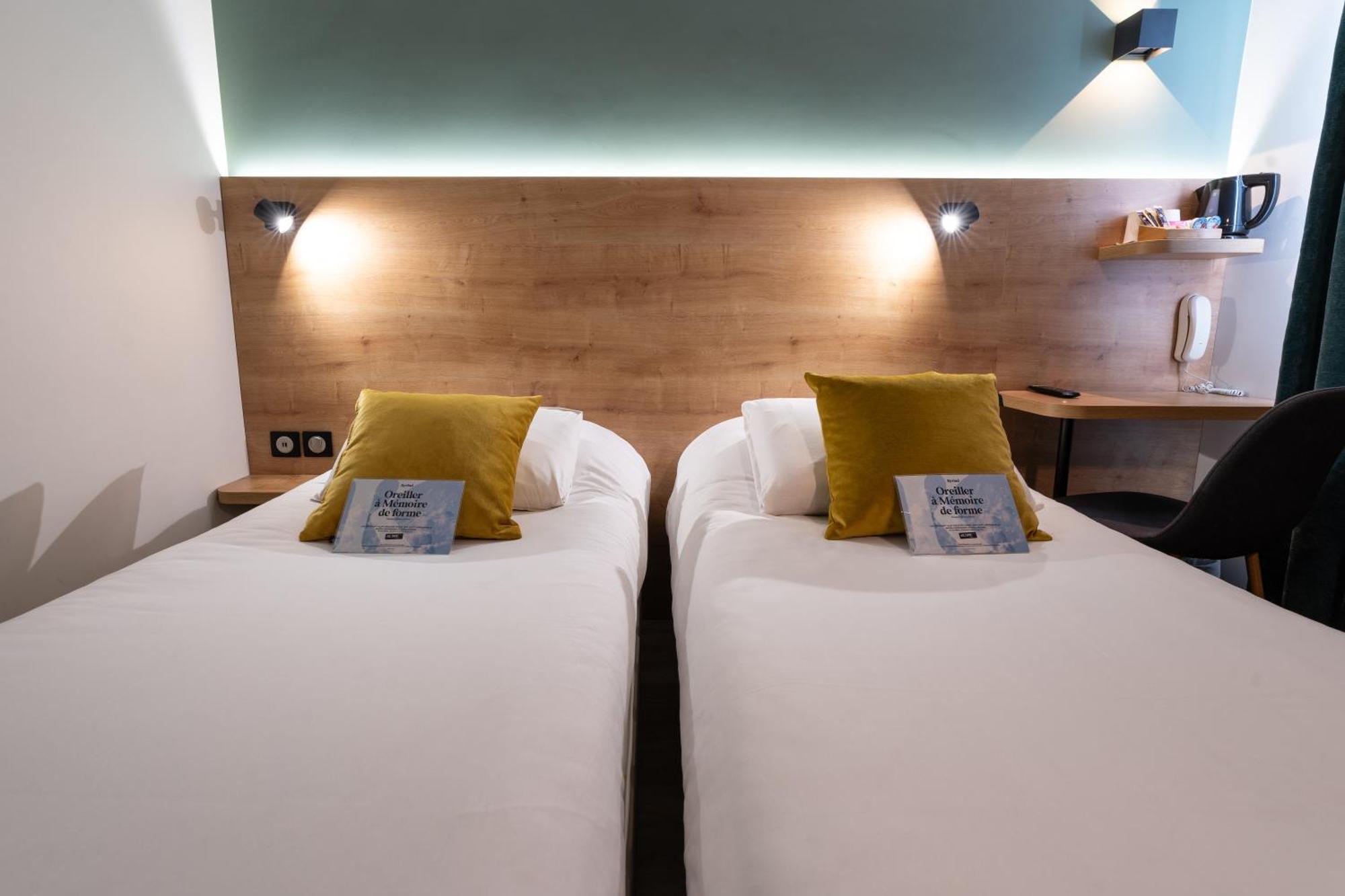 Classic Twin Room