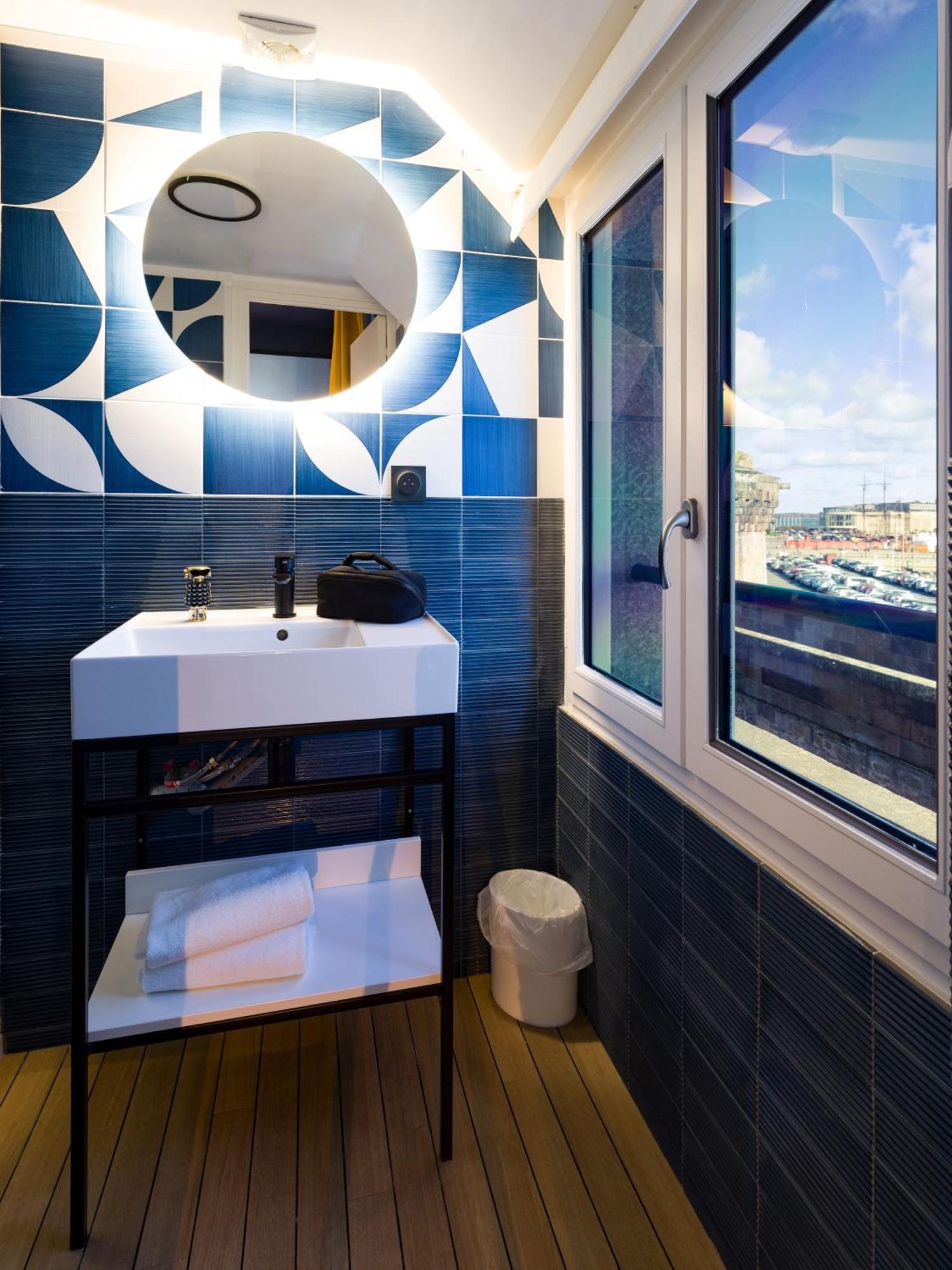 Twin Room Harbour View