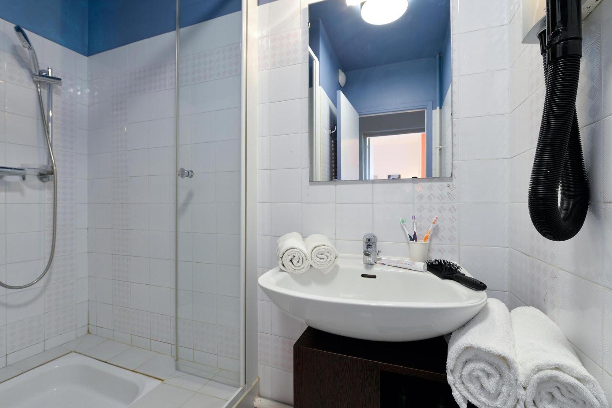 Two-Bedroom Apartment,1774520882:JPEG