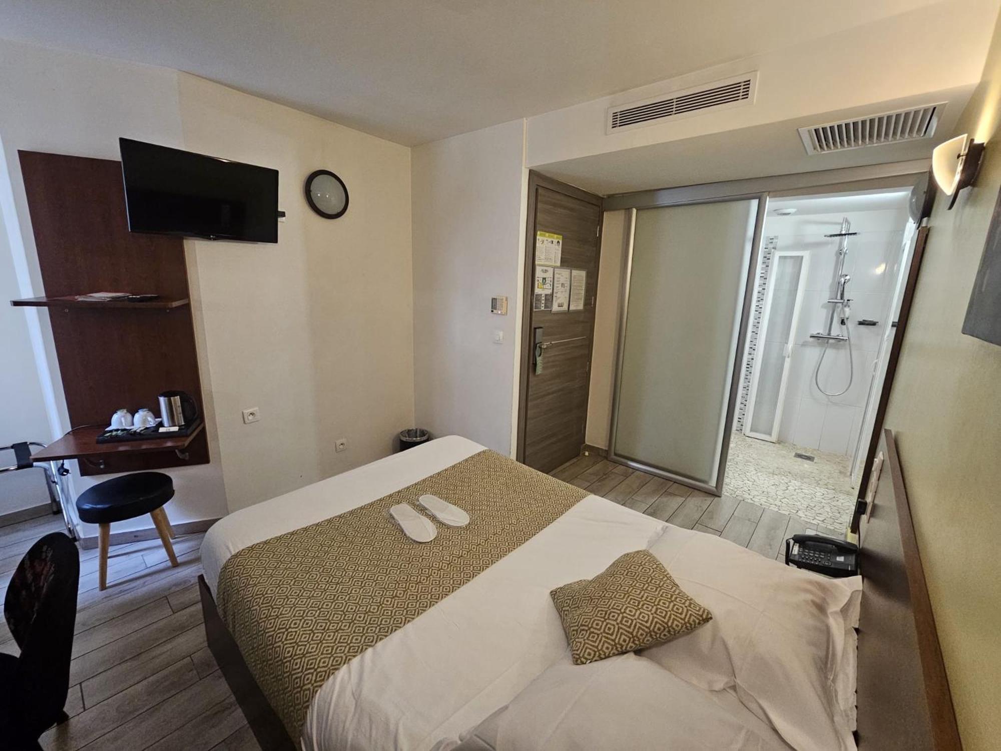 Small Double Room