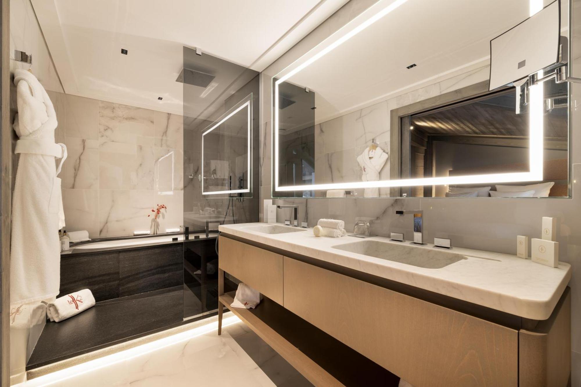 Superior Double or Twin Room,1743369787:JPEG