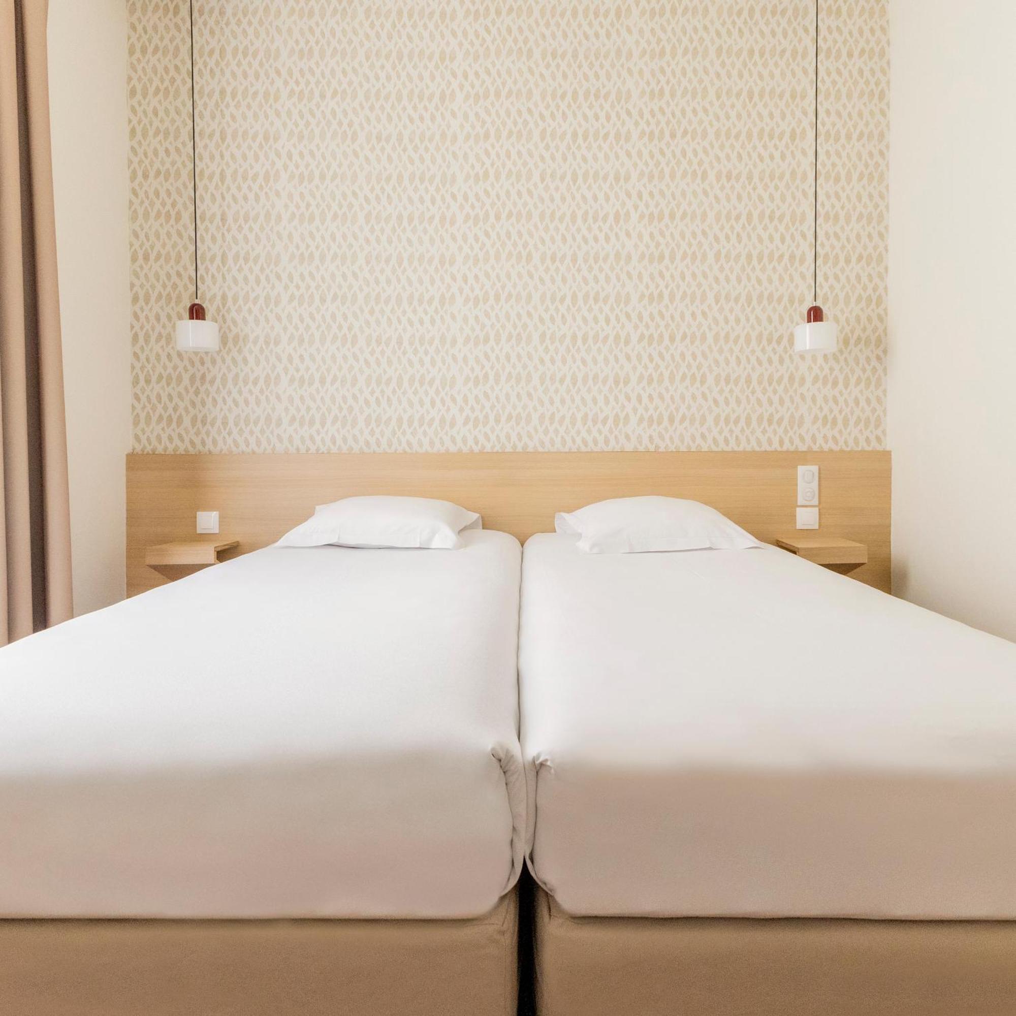 Twin Room Courtyard View