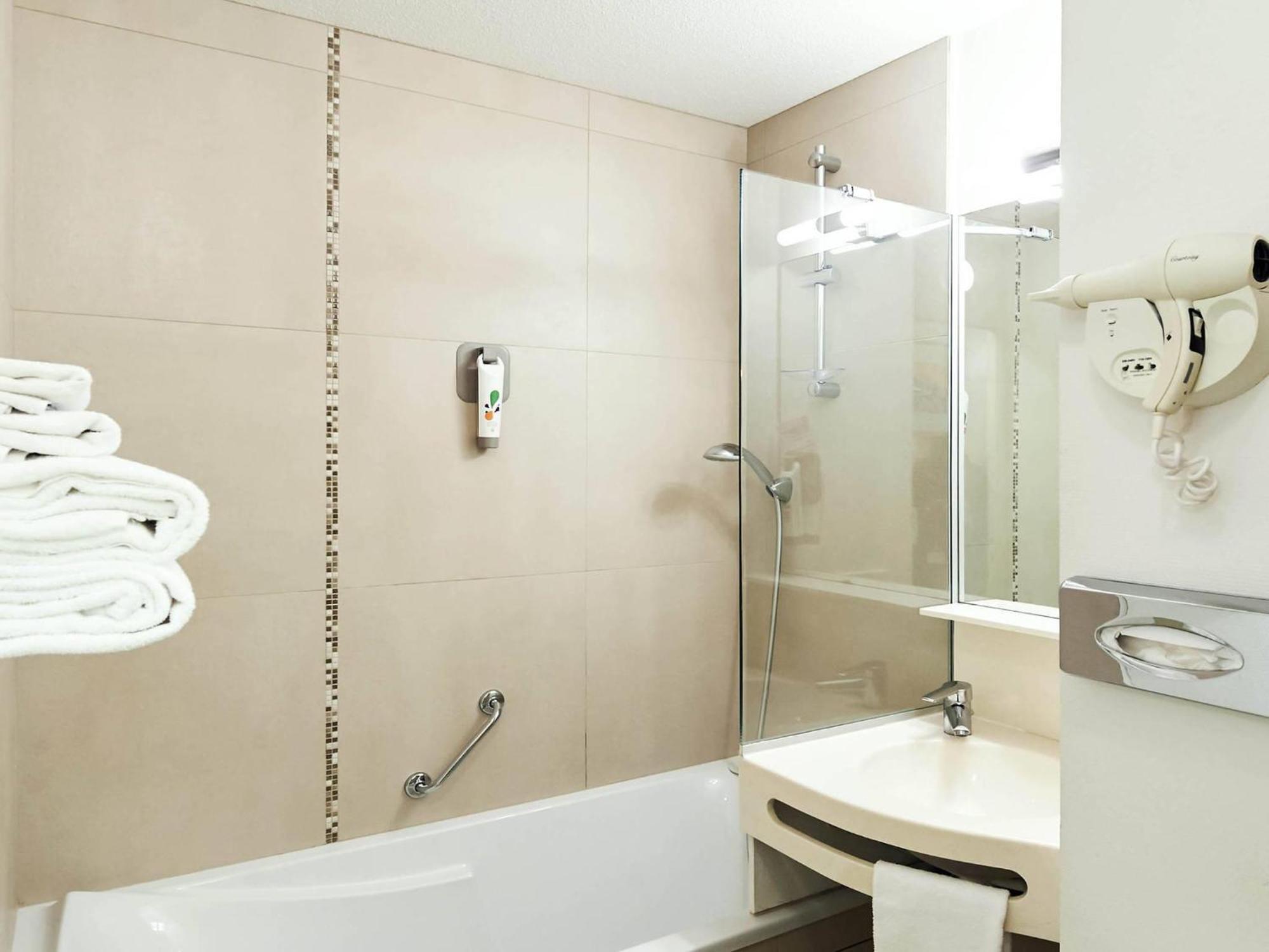 Standard Family Suite