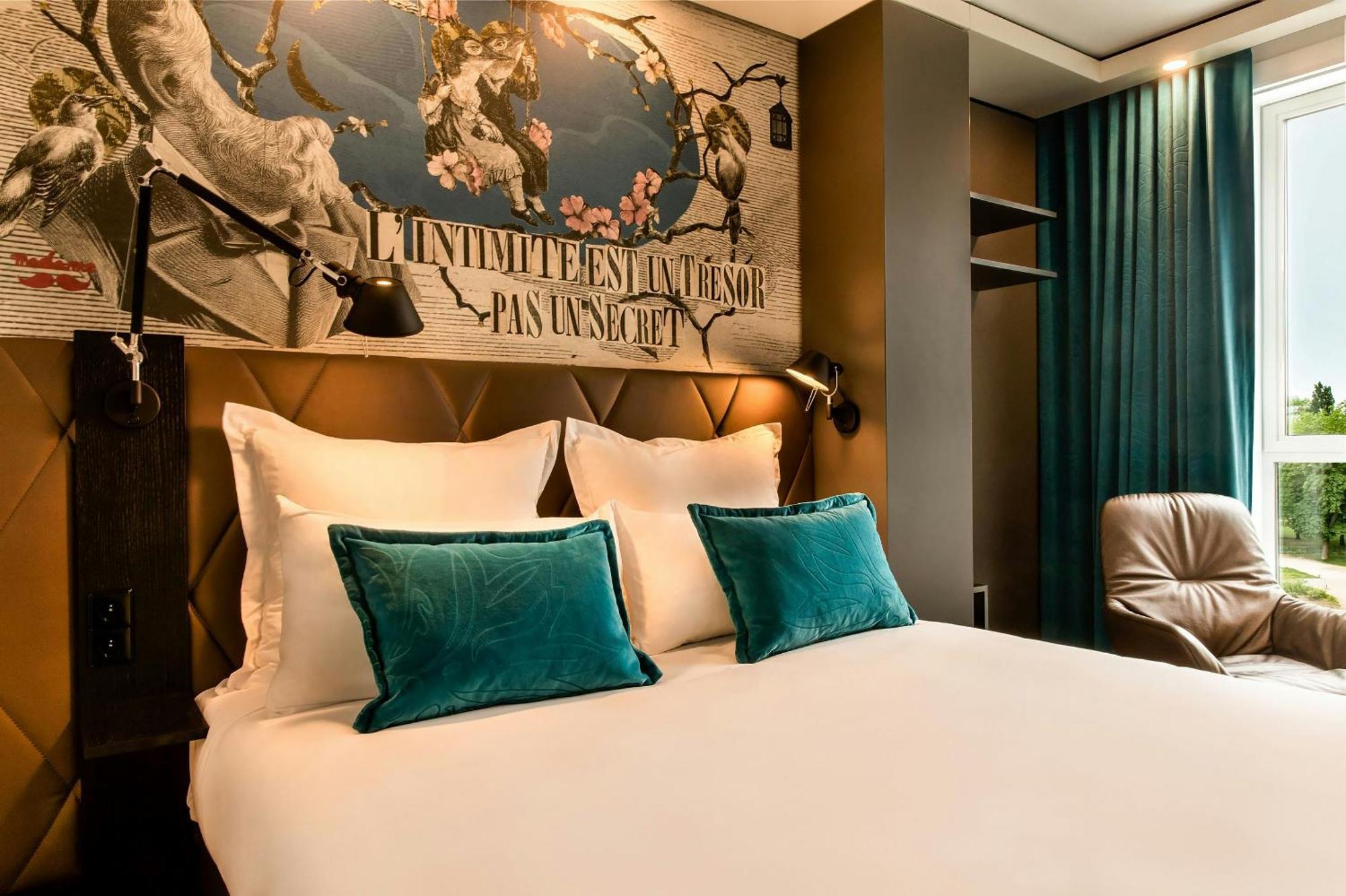 King Room,1747023768:JPEG