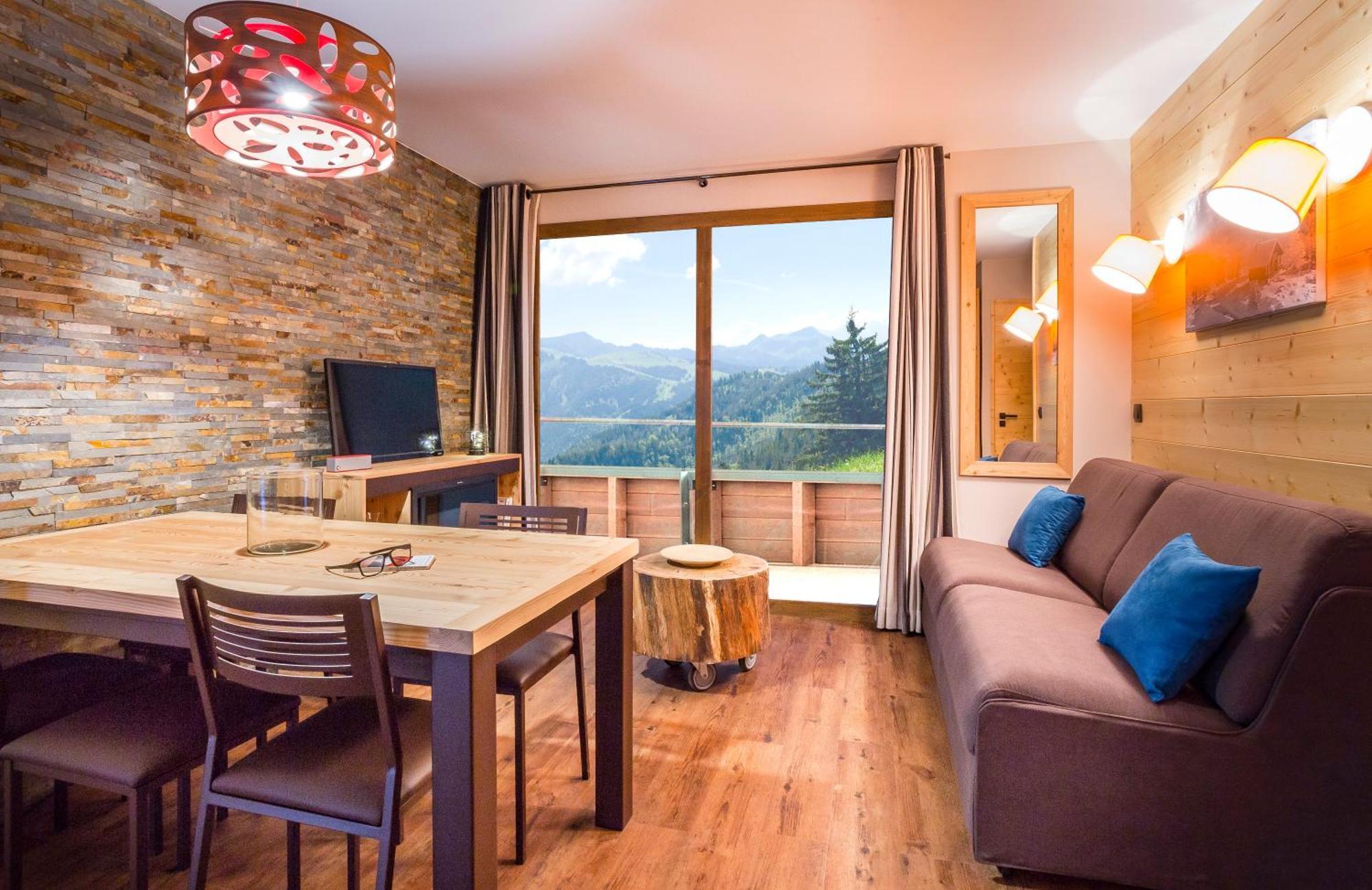 Two-Bedrooms Family Apartment