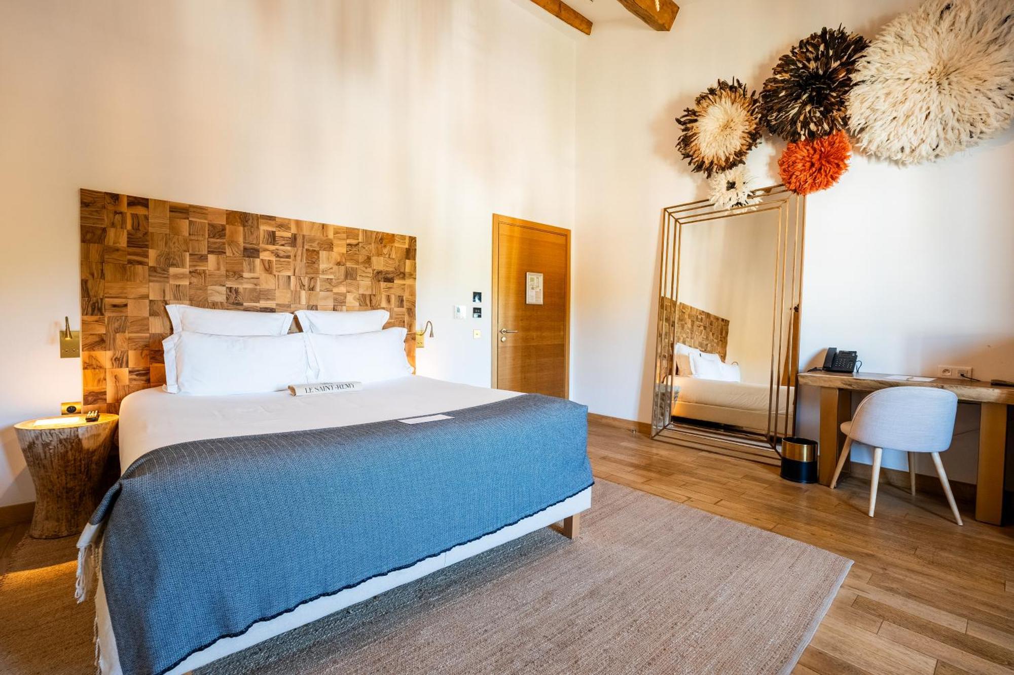 Prestige Room